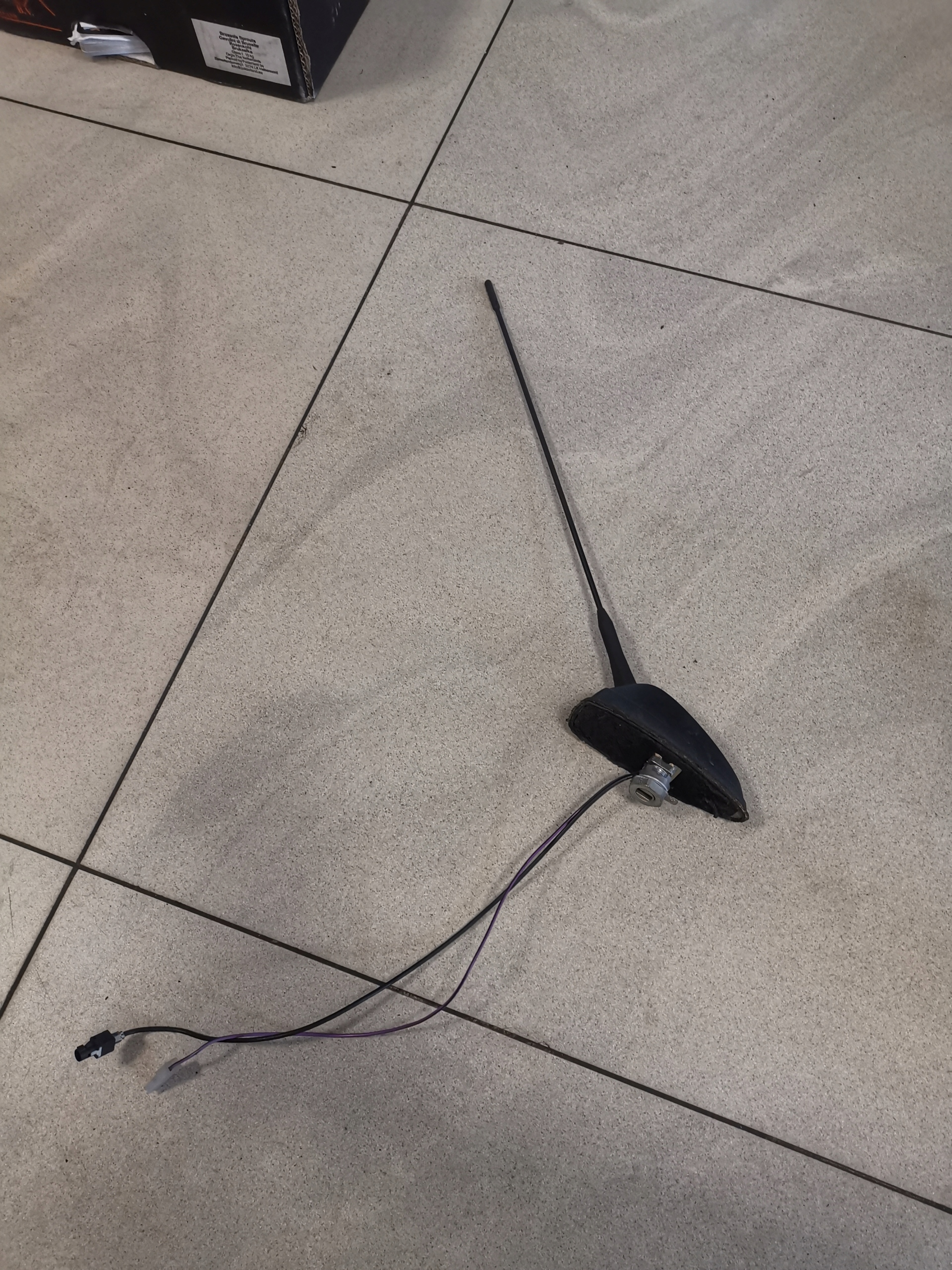 Antena Mercedes Sprinter 906 VW Crafter