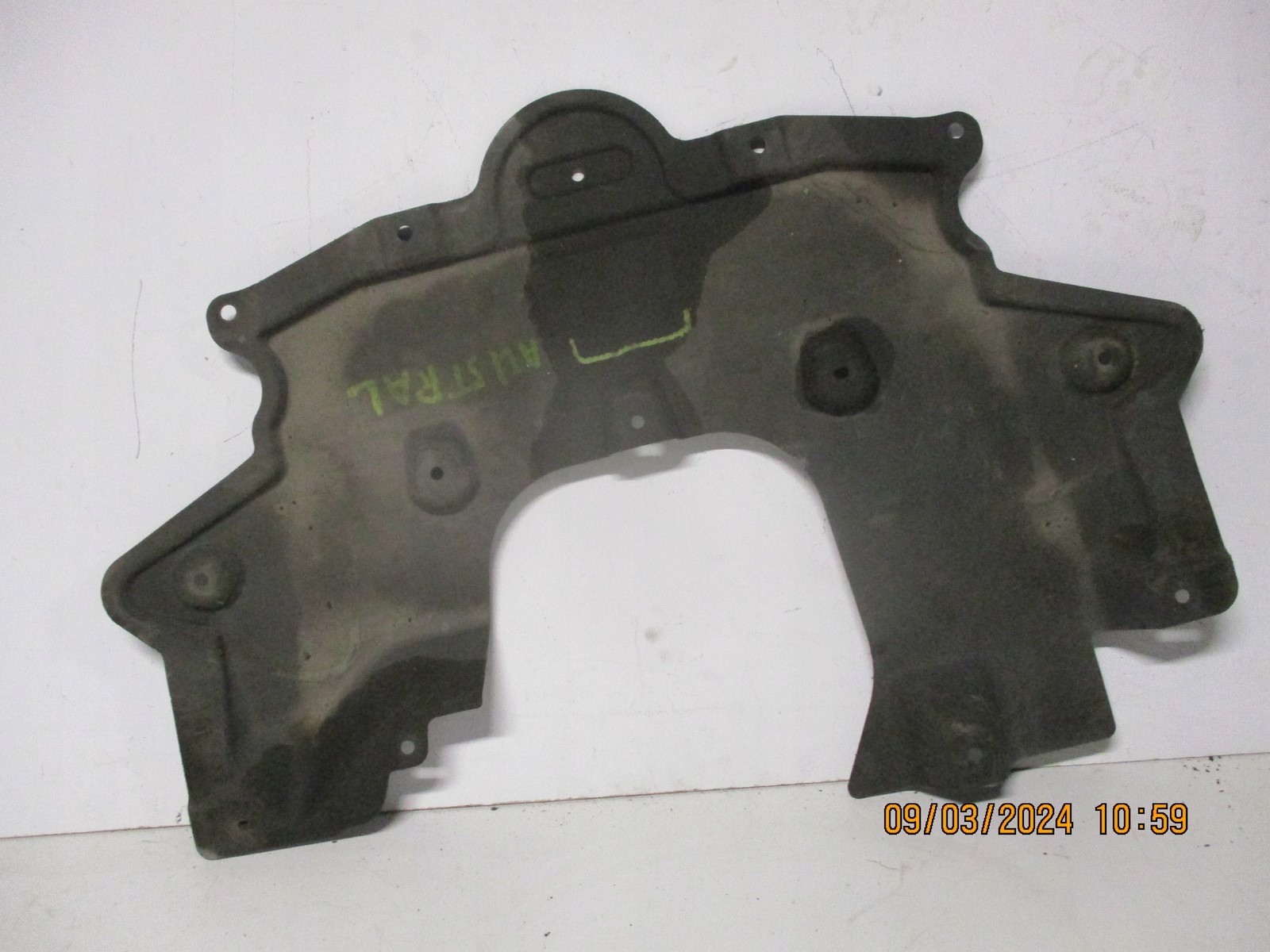 osłona płyta pod silnik RENAULT AUSTRAL 758923997R Numer katalogowy części 758923997R