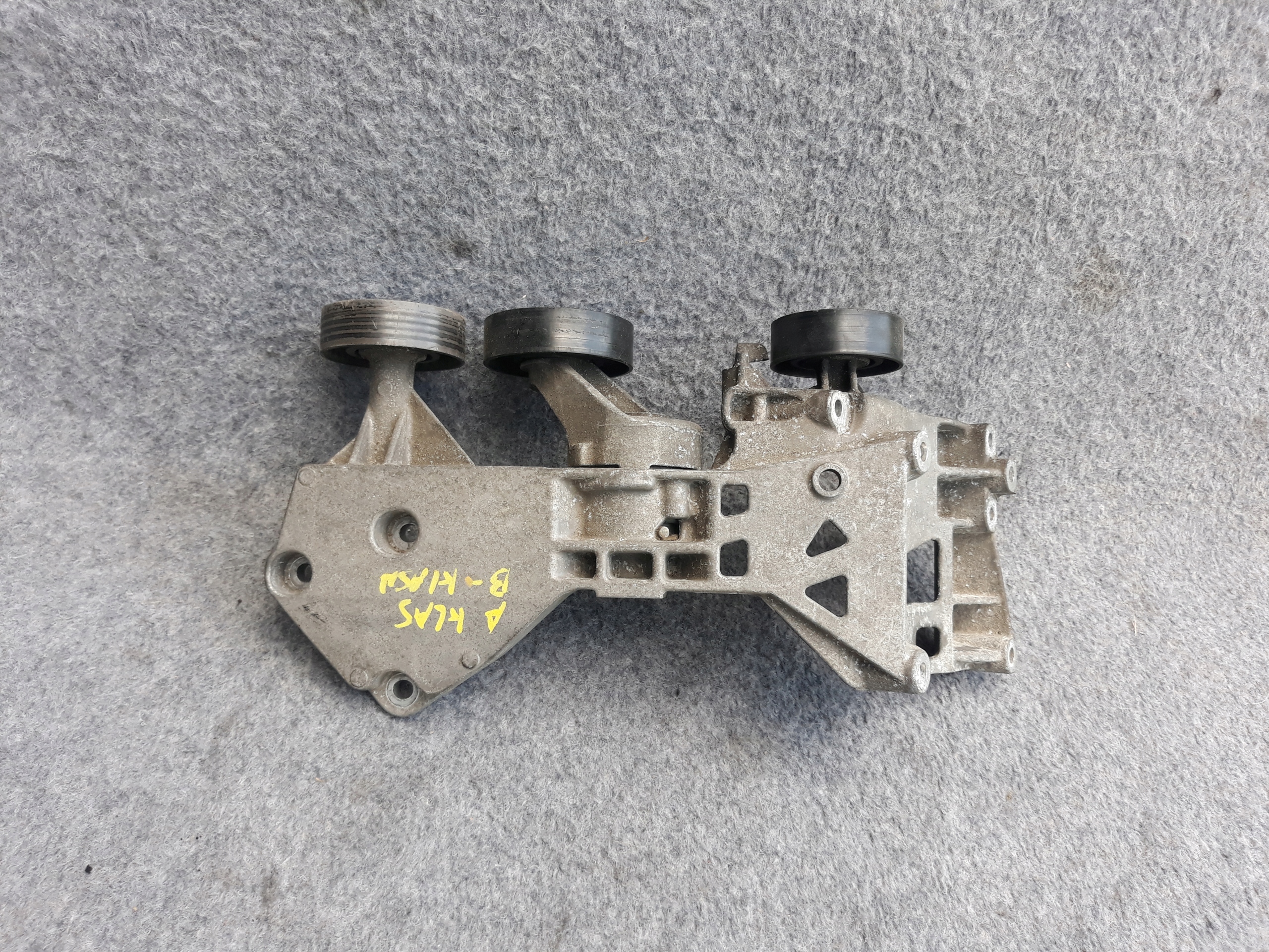 основа MERCEDES W169 W245