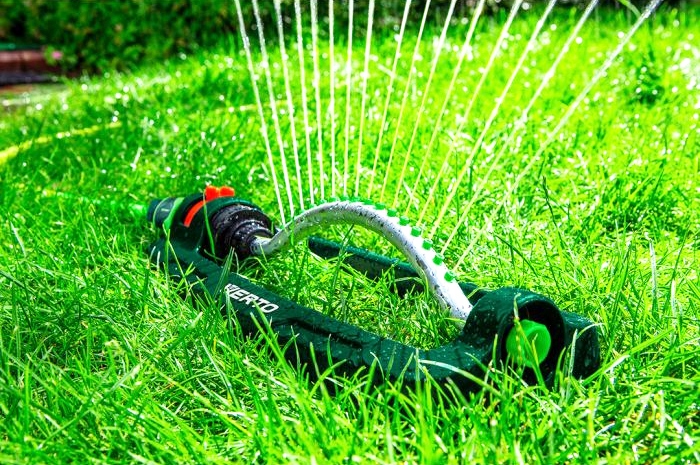 ZRASZACZ DO OGRODU PODLEWANIE TRAWNIKA WAHADŁOWY EAN (GTIN) 5902062038029