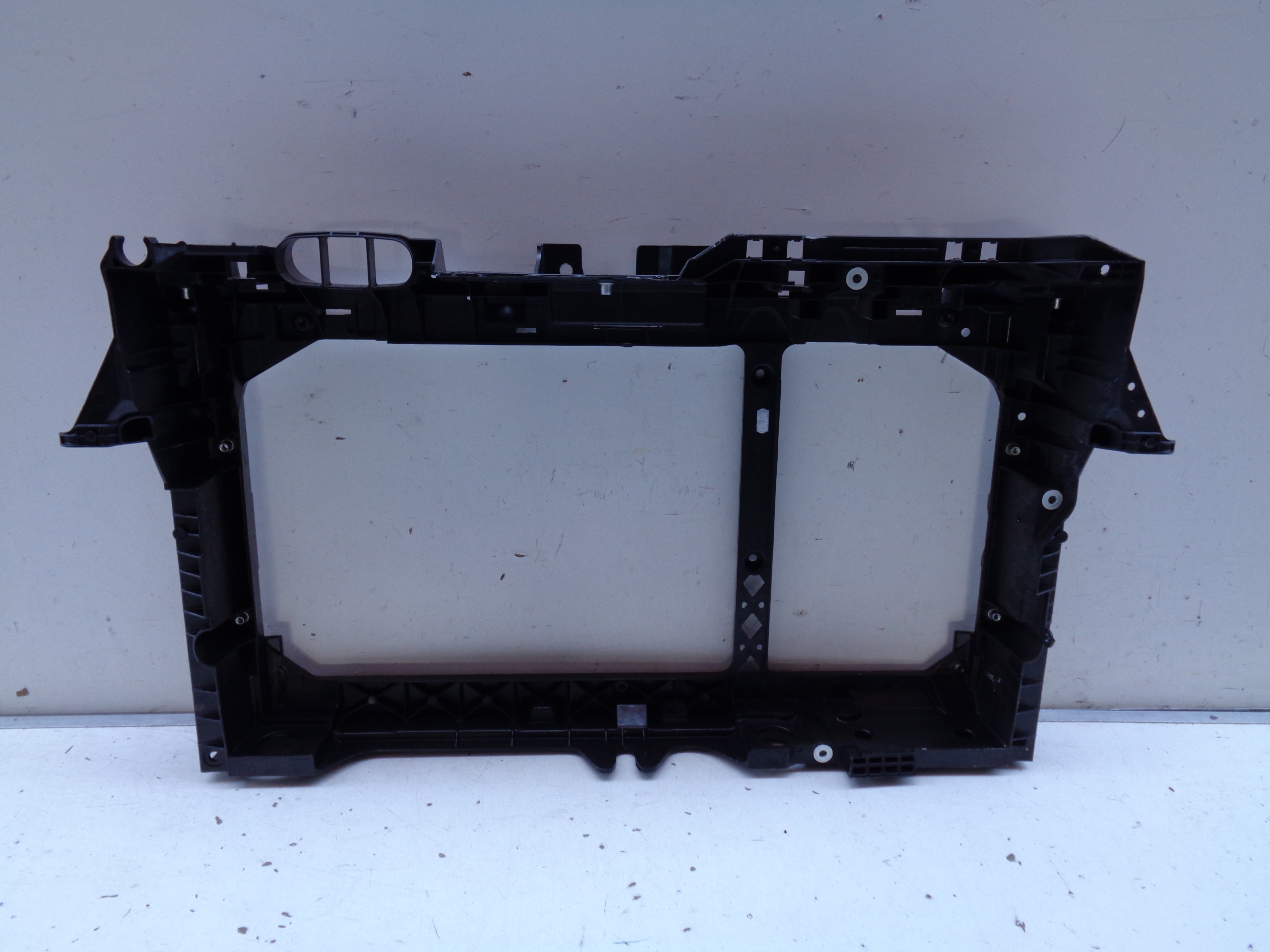 NO-WE-- bar, wall front FORD FIESTA MK7 08