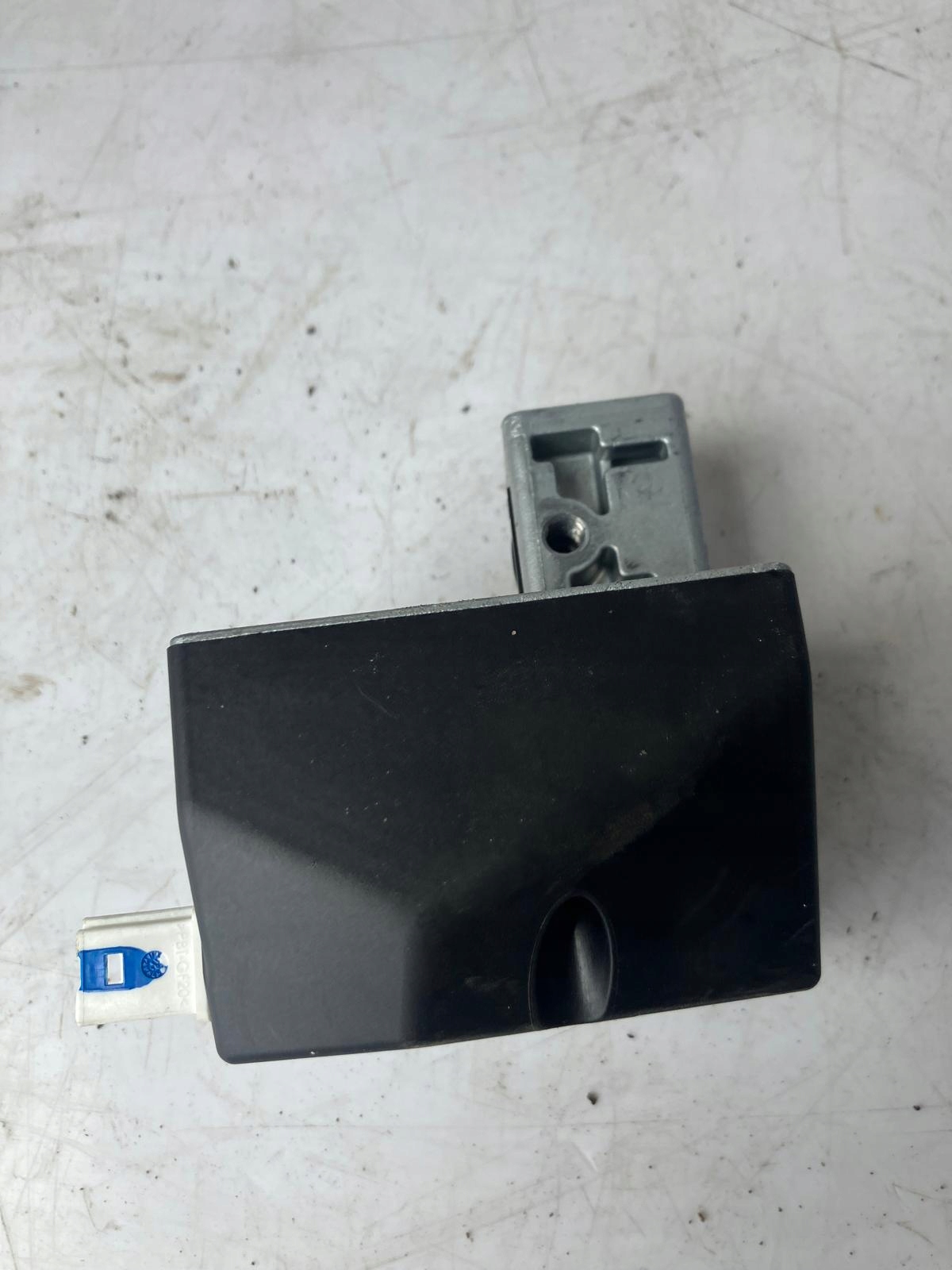 BLOKADA des Lenkrads CITROEN PEUGEOT 9812112580