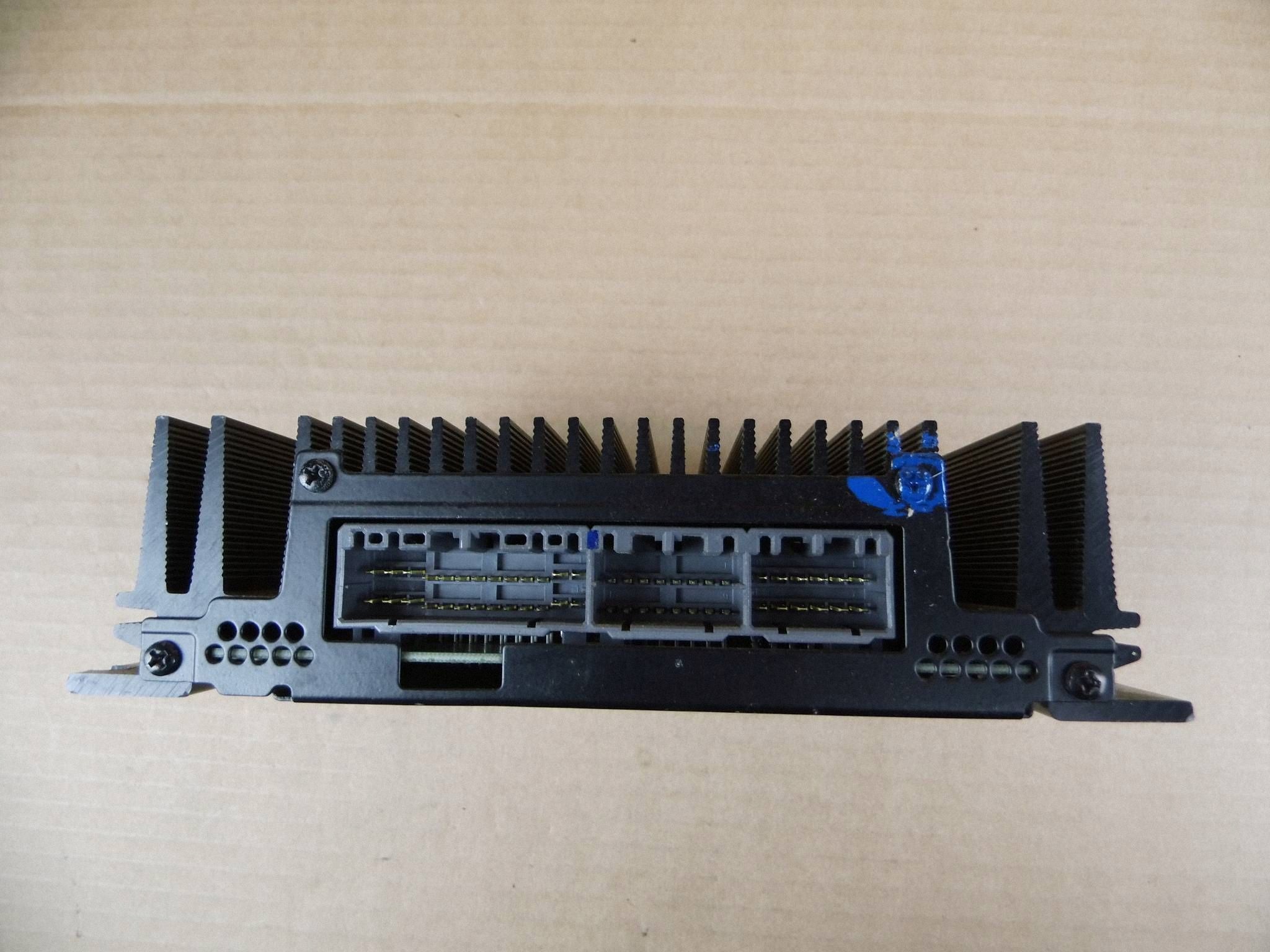 Hyundai i40 amplifier 96370-3Z101