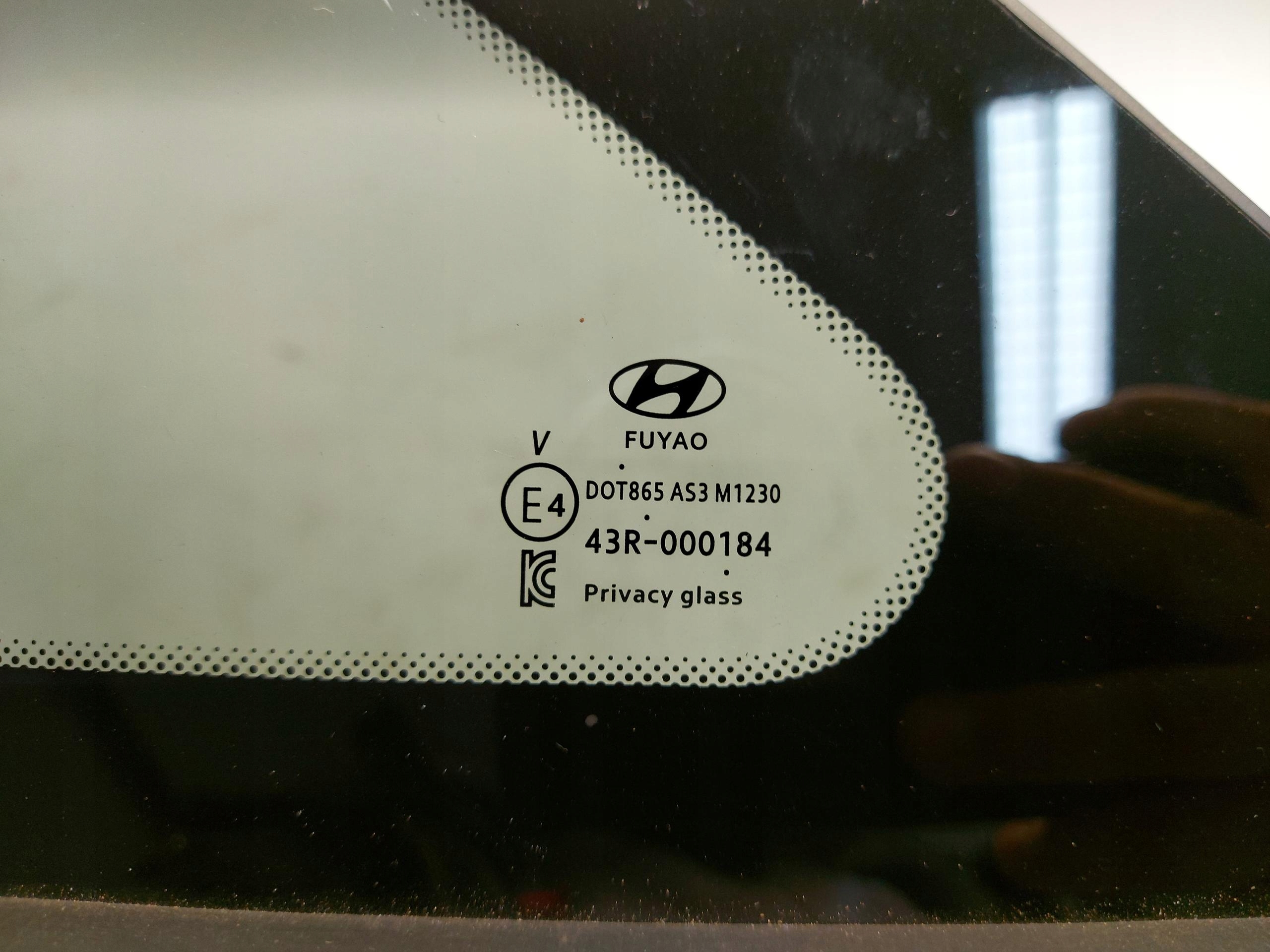 Hyundai Tucson IV window bodywork left rear part rear