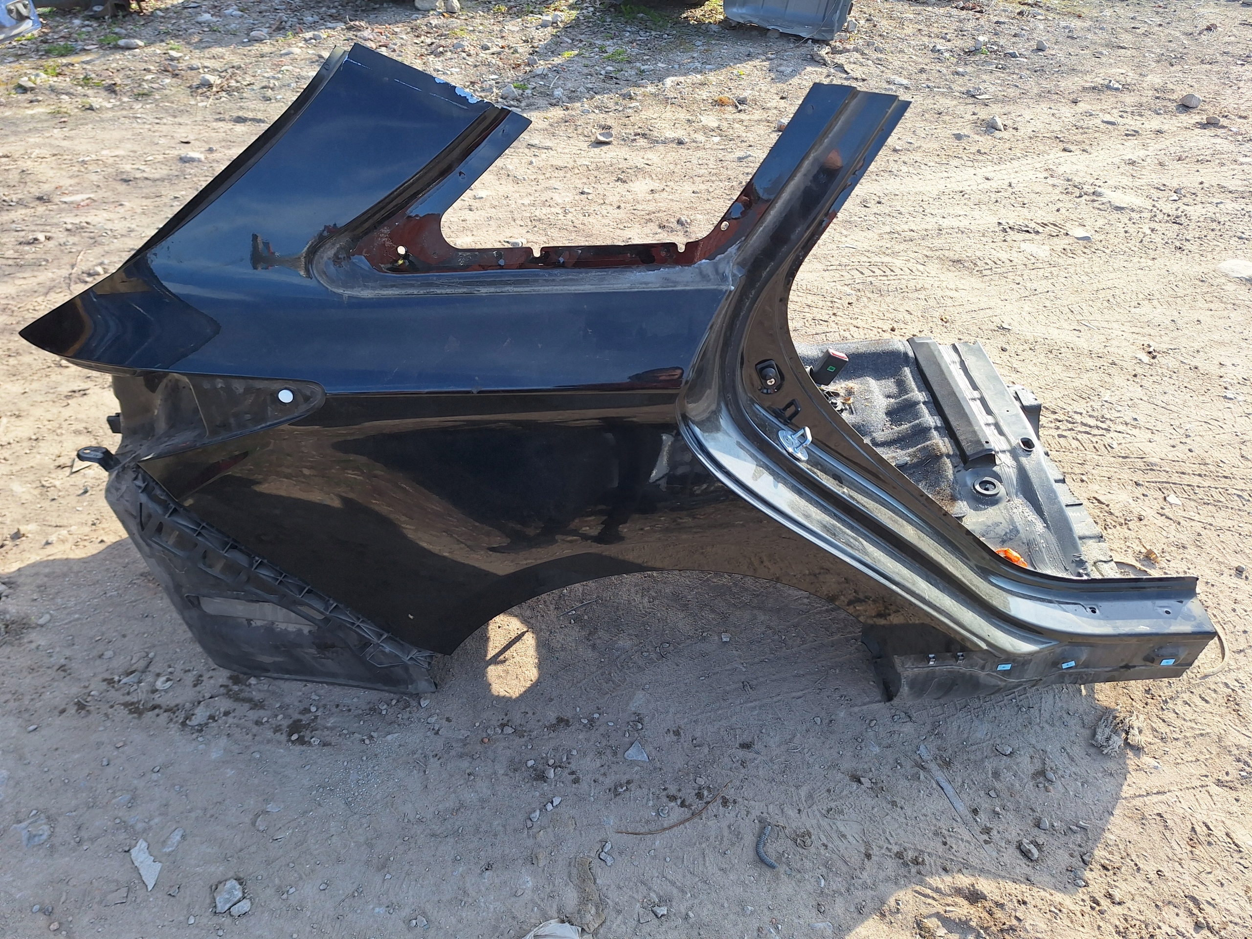 BLOTNIK CWIARTKA PRAWY TYL TYLNY HYUNDAI I40 KOMBI 11-