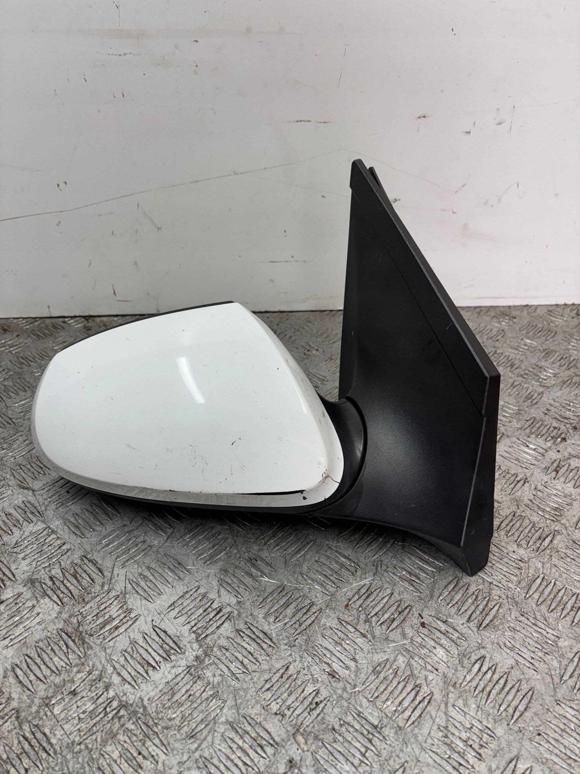 mirror right electrics HYUNDAI I10 II 5 PIN 87627B9010