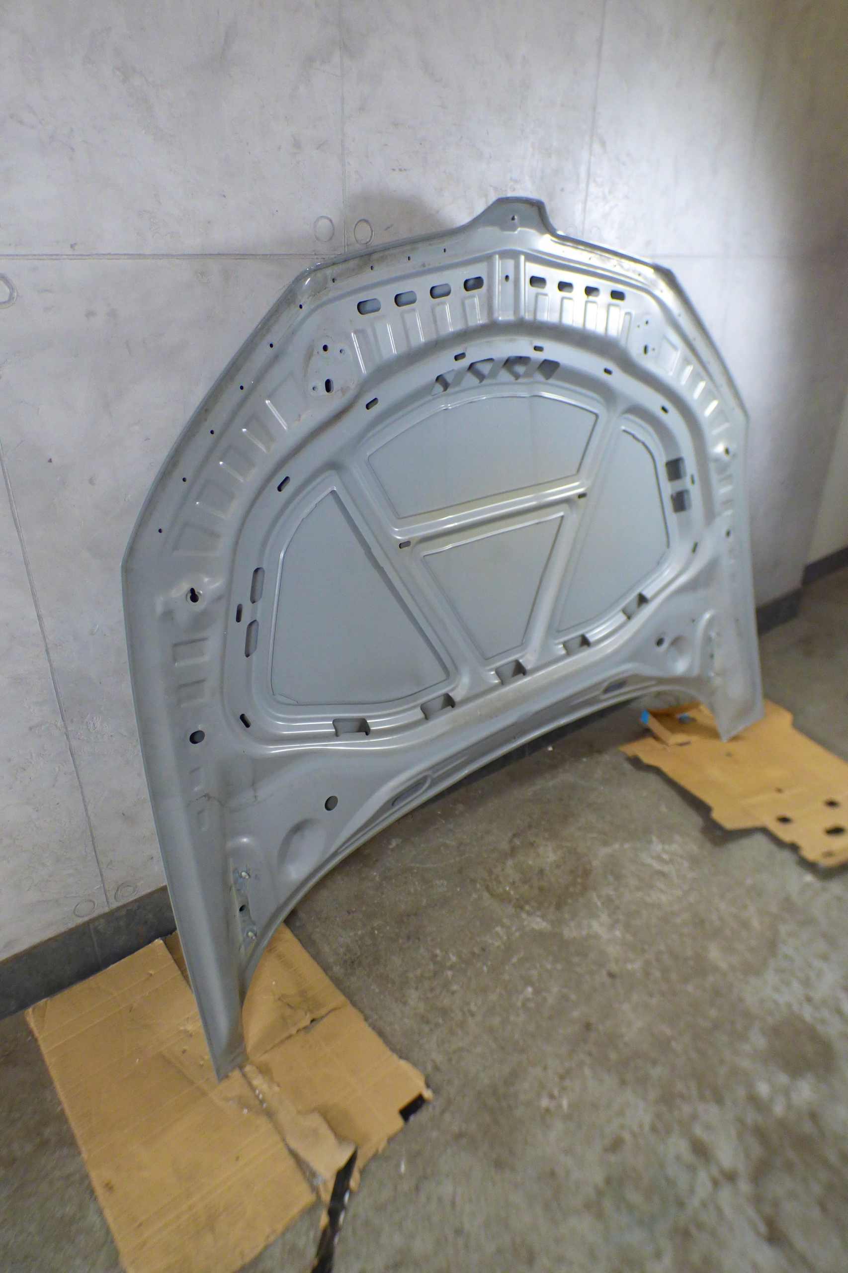 Cofano 3V0823155 Originale lakier SKODA SUPERB III
