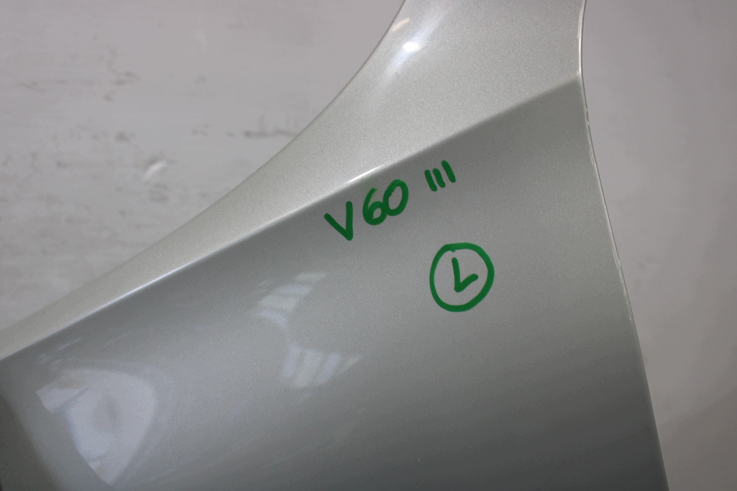 fender left front front VOLVO S60 V60 III 3 2.0 D KOMBI