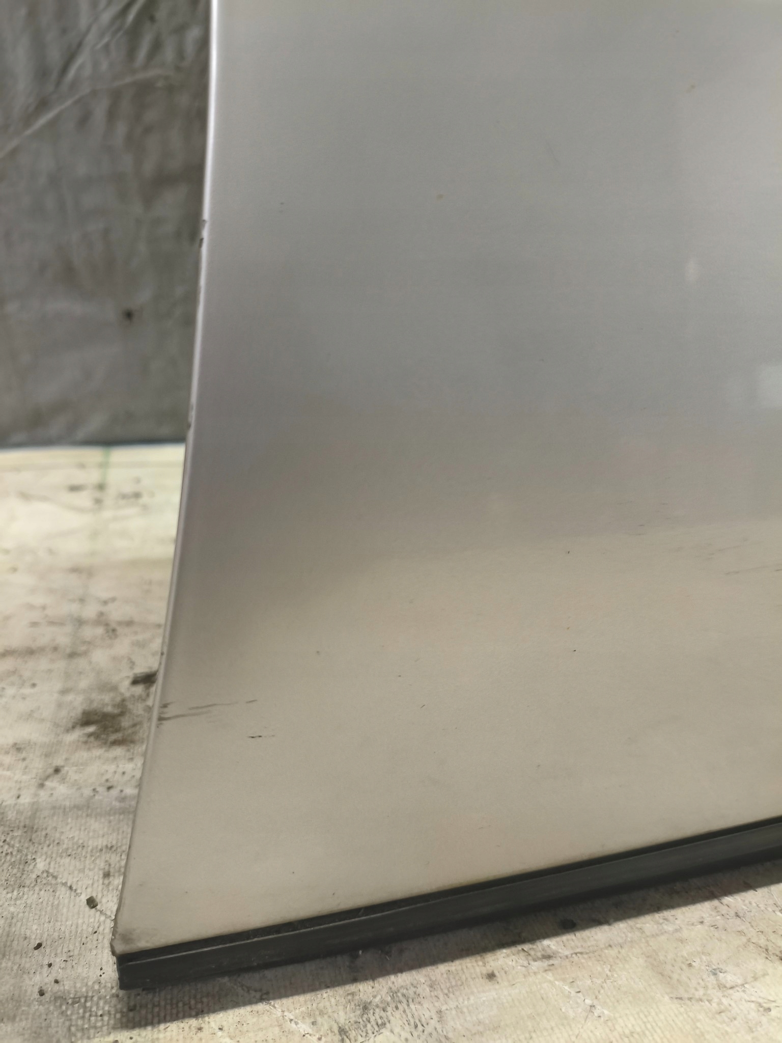door right front MERCEDES W202 LAKIER 744