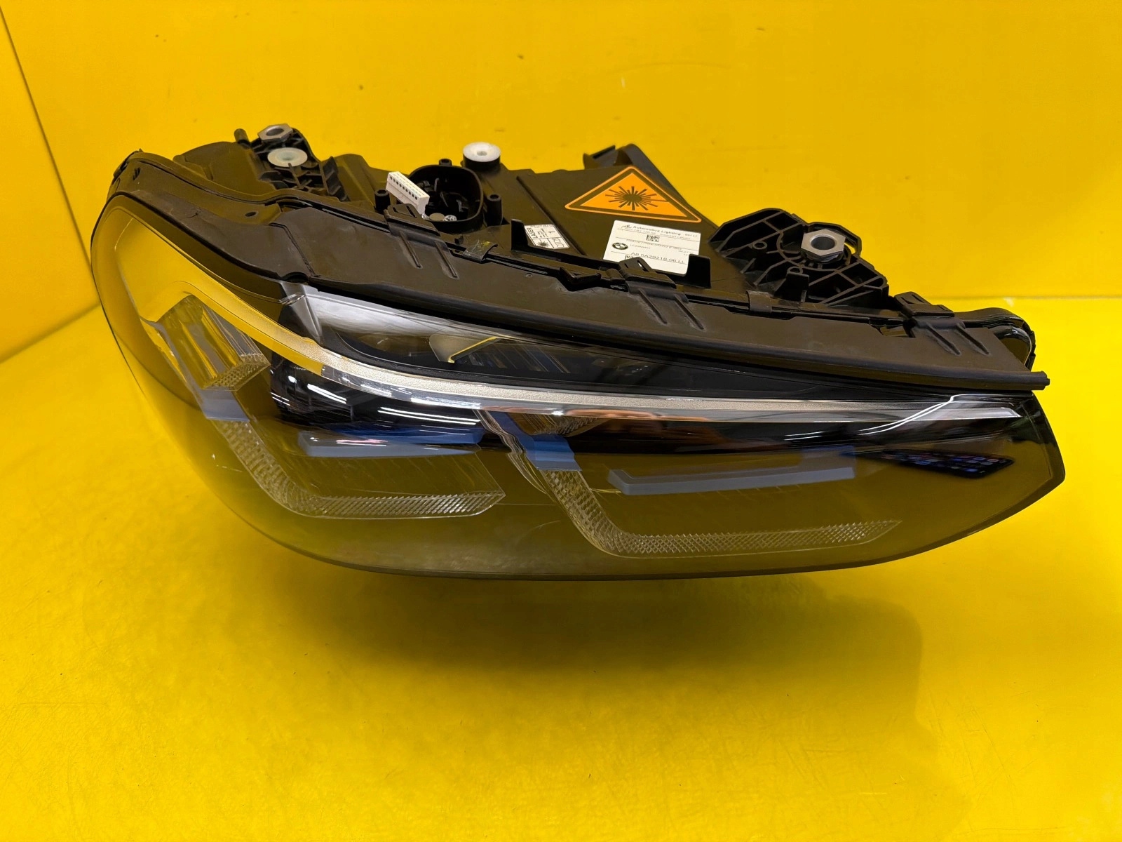 light right BMW X3 G01 Lift Laser 5A29218-06