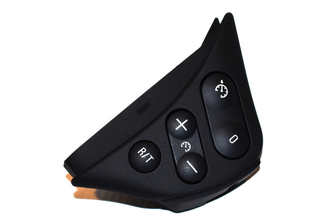Přepínač rádia/tel./tempo. směru P Bmw E38 E39
