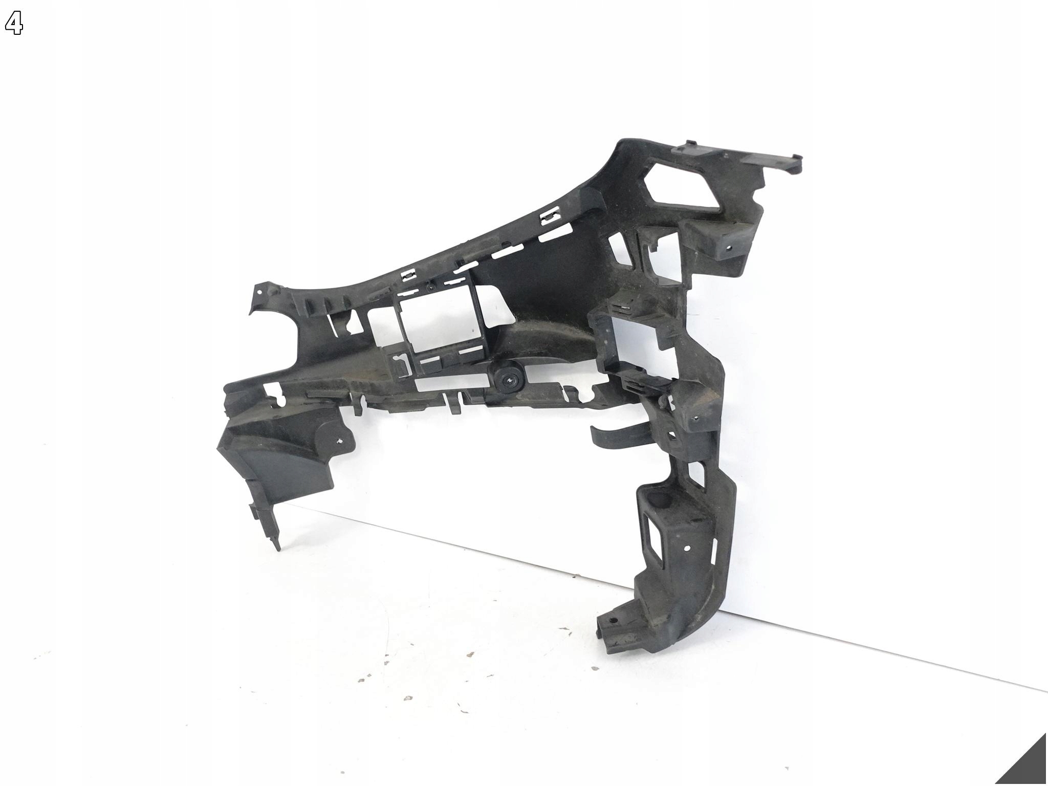 MERCEDES E-KLASA S213 W213 AMG 16-20 support holder W bumper front right