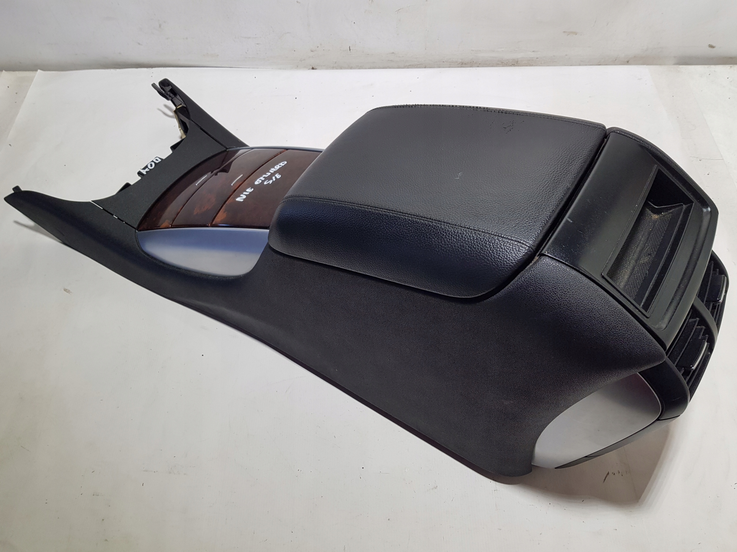 armrest MERCEDES W251 TUNEL central