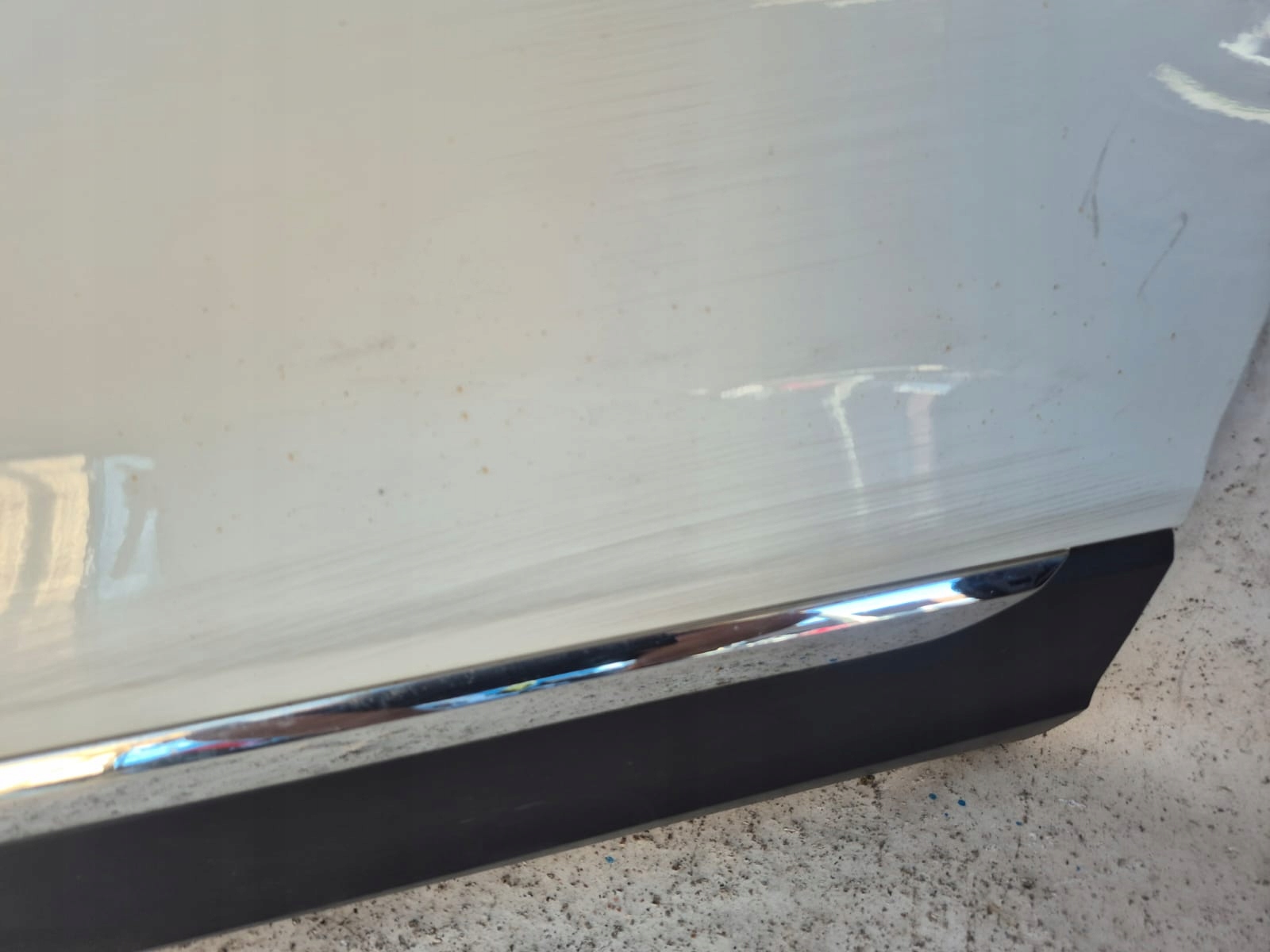 VW T-ROC 17-> dvere predok predné pravé