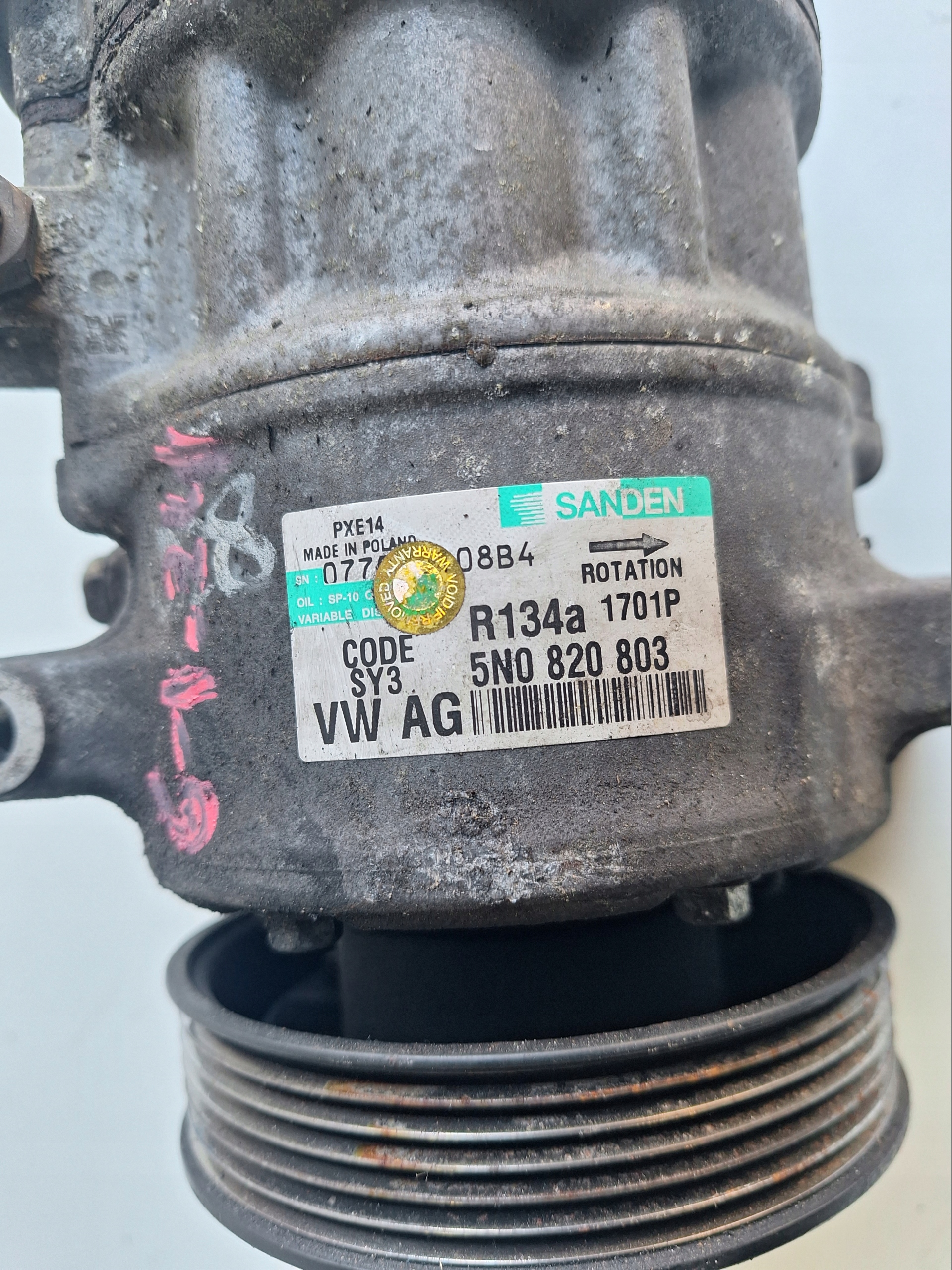 VW SEAT SKODA AUDI compressor AC 5N0820803