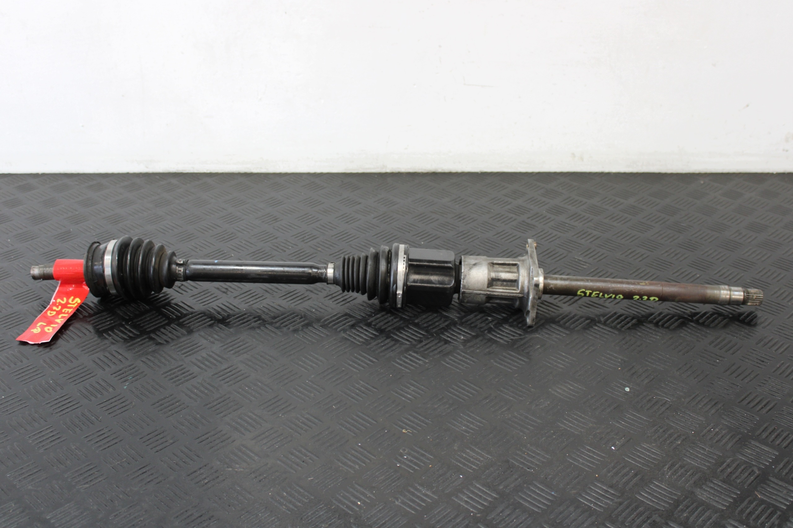 Semiasse Semiasse sinistra Anteriore ALFA ROMEO STELVIO