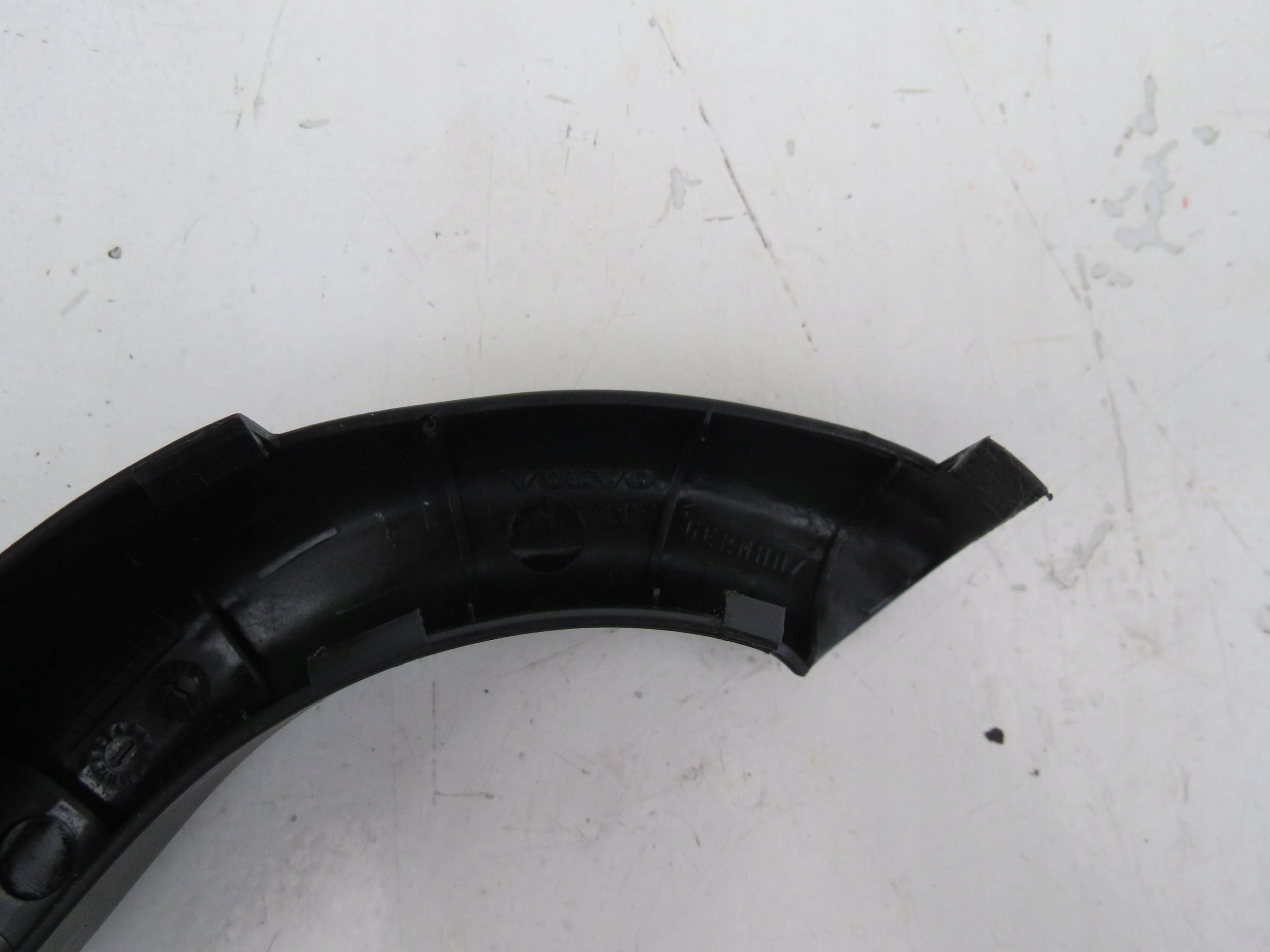 moulding cap VOLVO XC70 II AWD 2.4D 185KM 2000-2007r 9456471