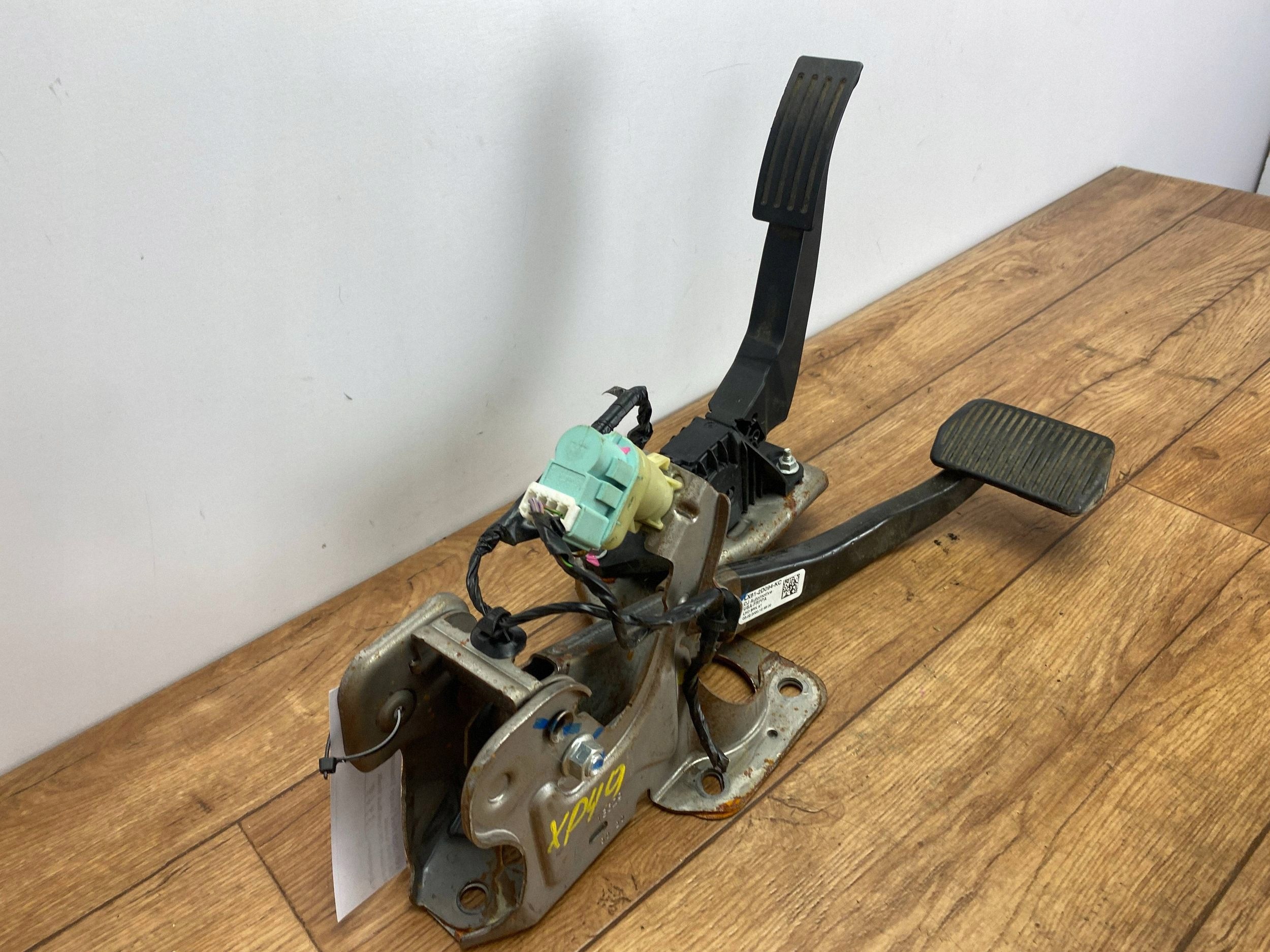 Pedal Bremse Ford Escape IV 2020+
