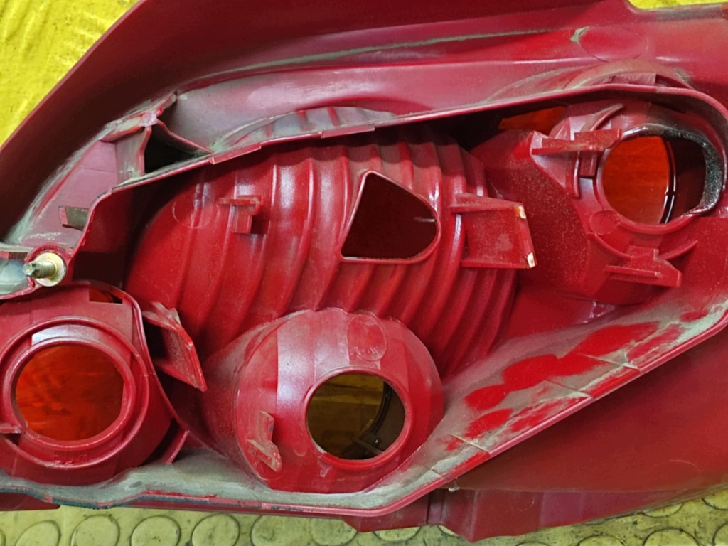 PEUGEOT 307 light left rear part