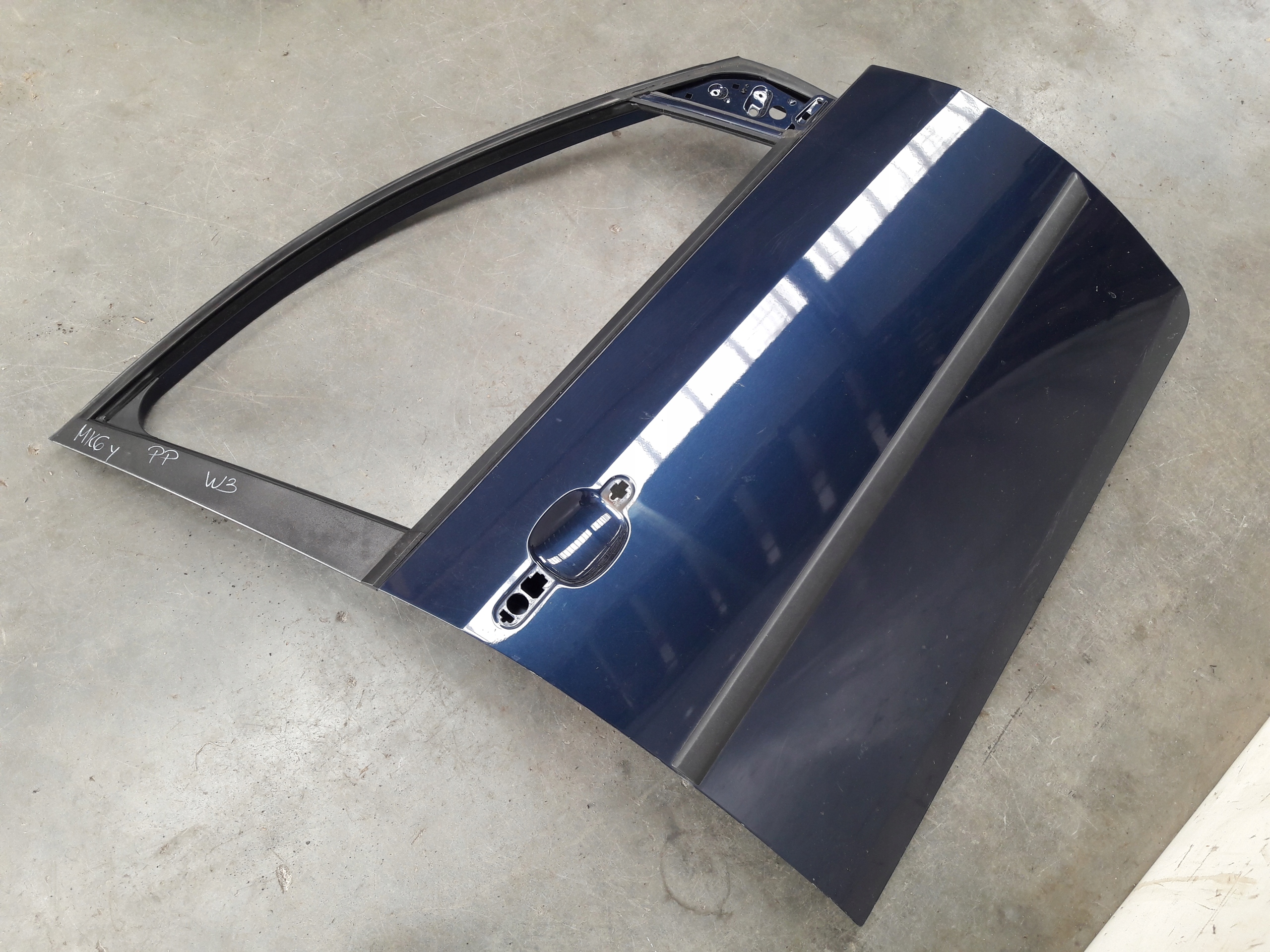 door right front W3 Ford Fiesta MK6