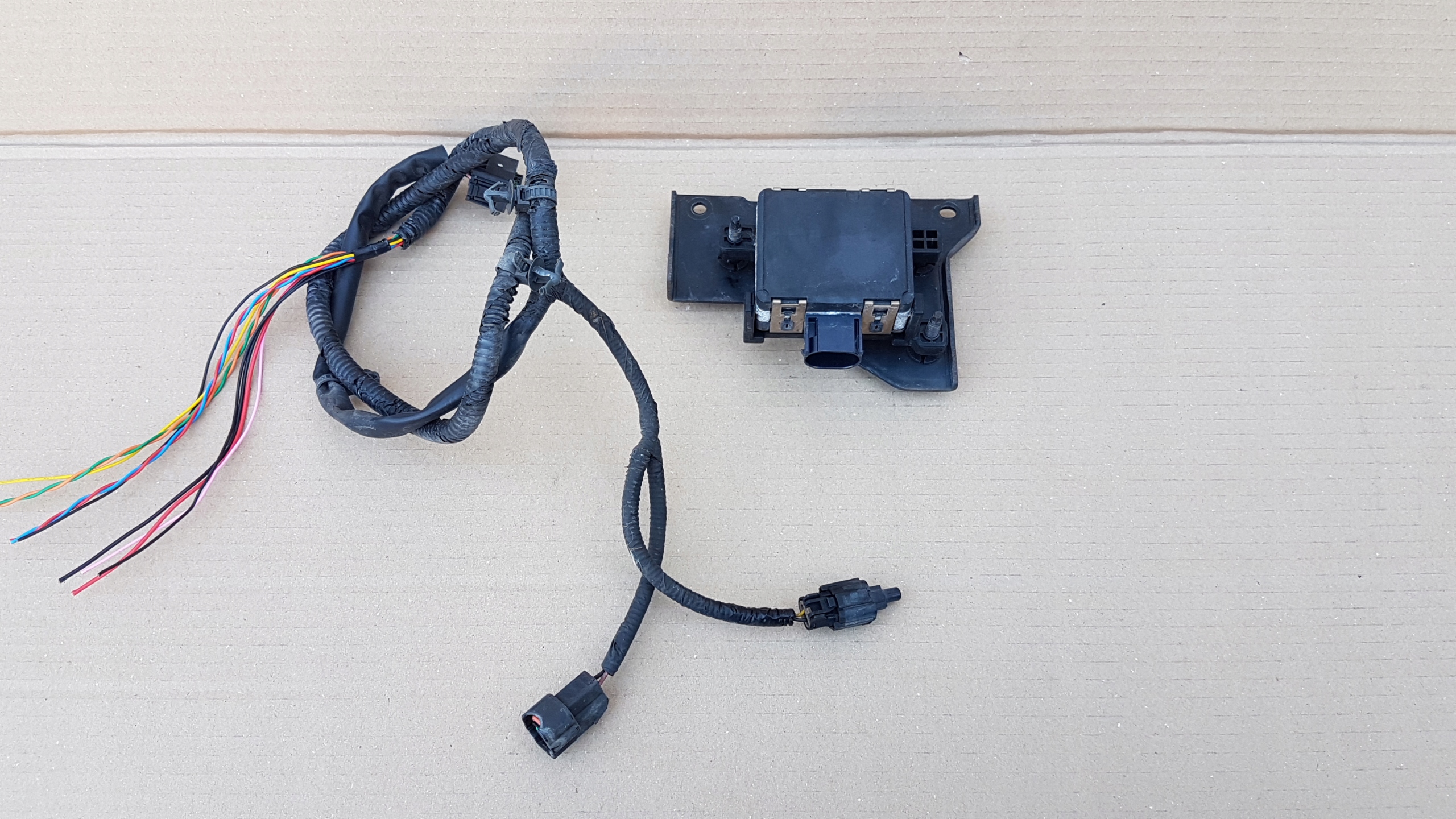 РАДАР DISTRONIC KIA RIO IV СТОНИК 0203301203