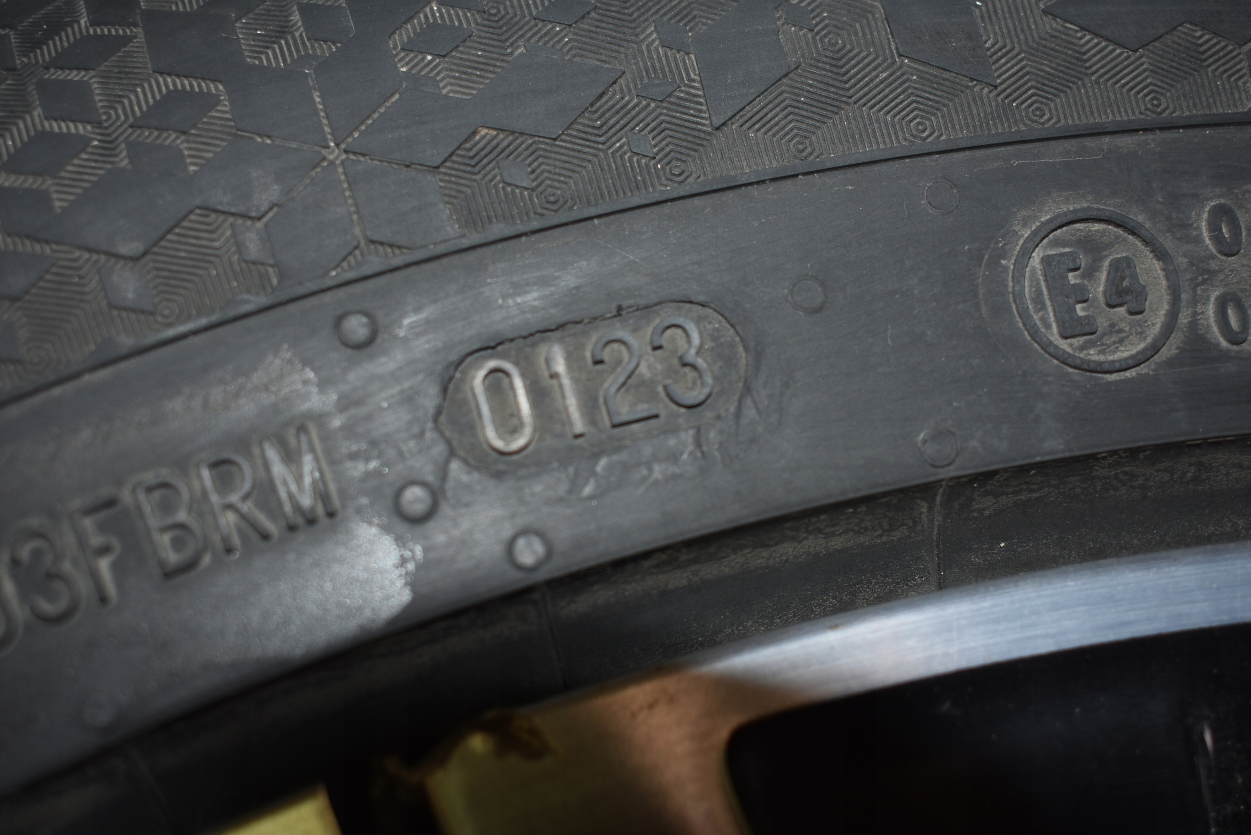 IDEALNE wheels 19" ZIMA VW TOUAREG III 1