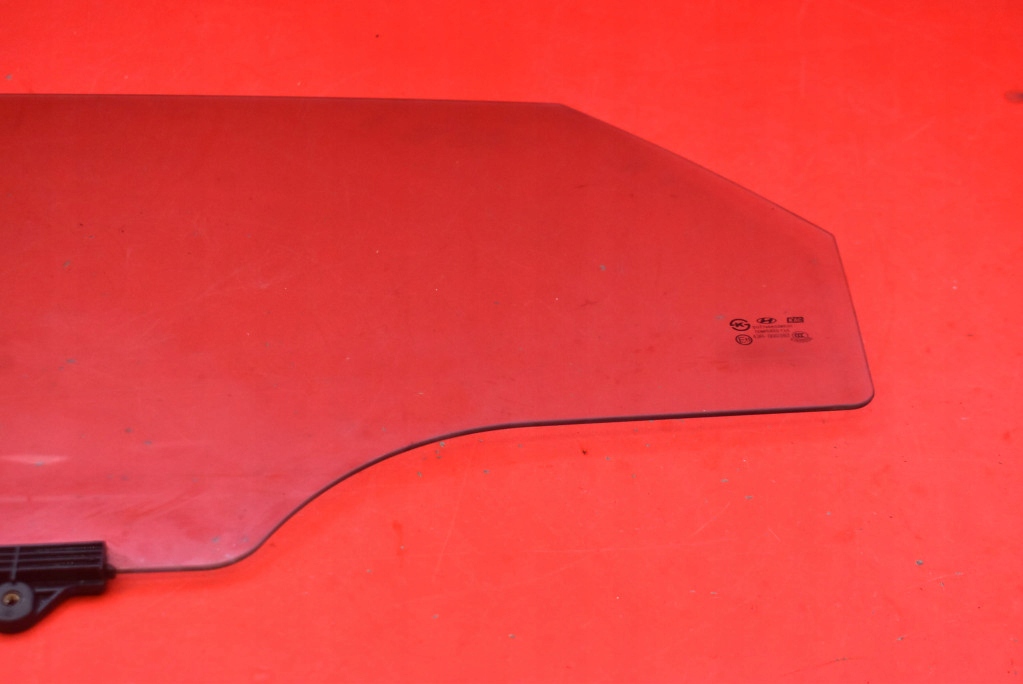 window side left rear part rear HYUNDAI I40 KOMBI 12-19