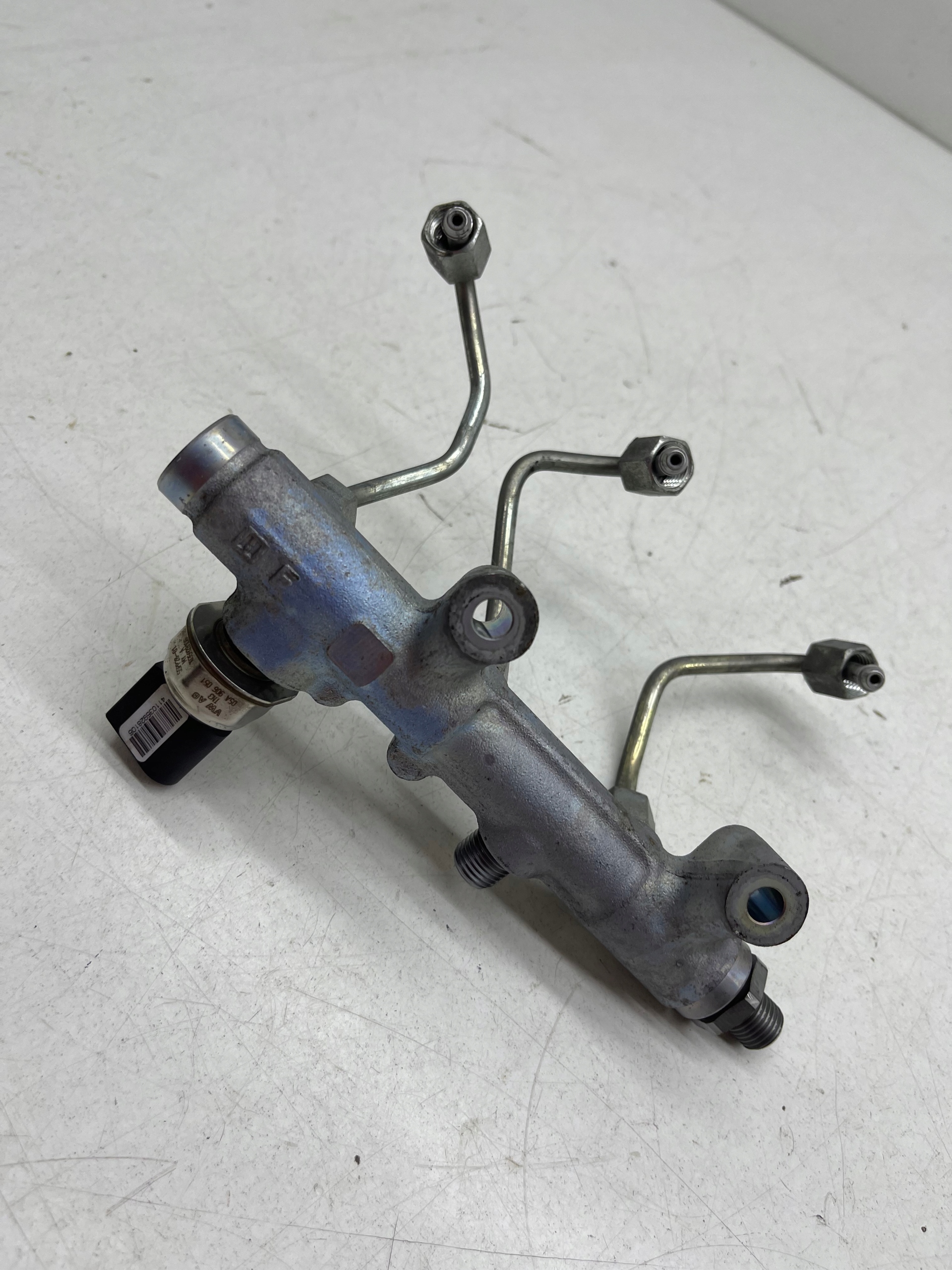 Audi A4 A5 A7 A6 C7 3.0 tdi топливная рейка