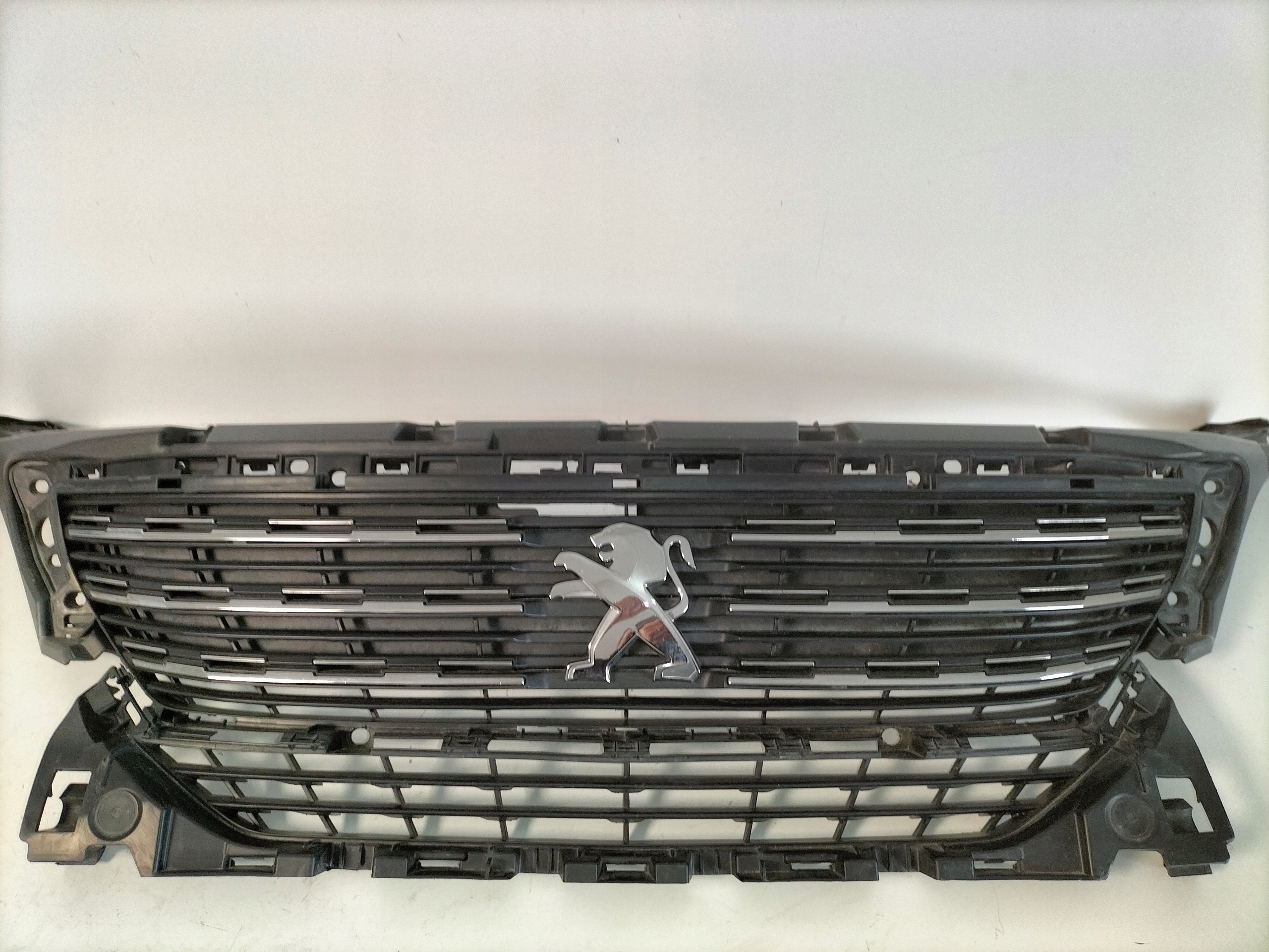grille grid grill PEUGEOT 5008 II 16