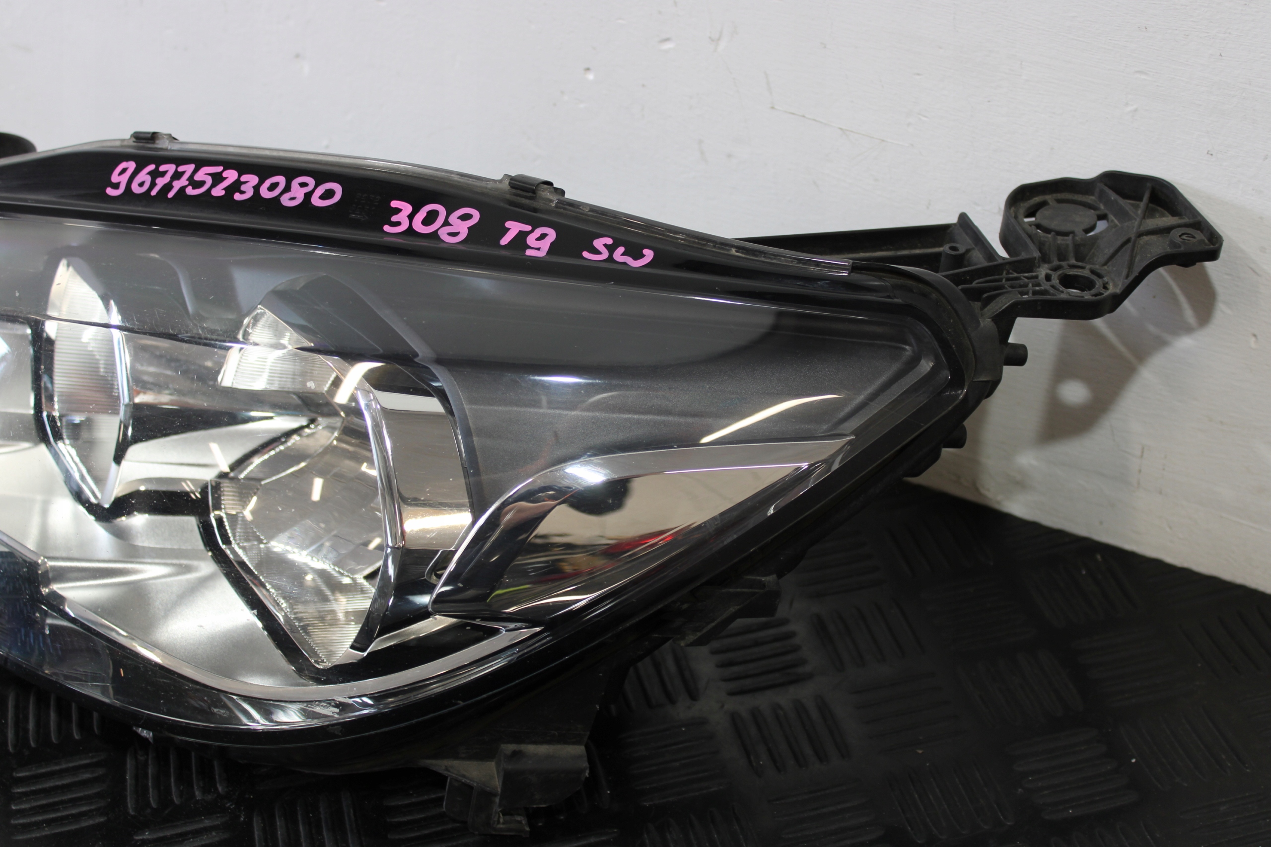 light left front front 9677523080 PEUGEOT 308 T9 SW KOMBI