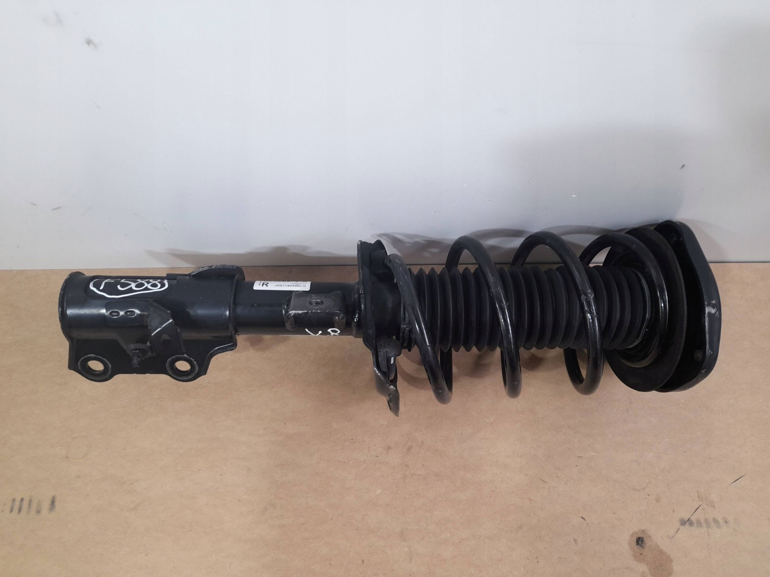 Ford Focus MK4 shock absorber front right JX6118045ELG (F588)