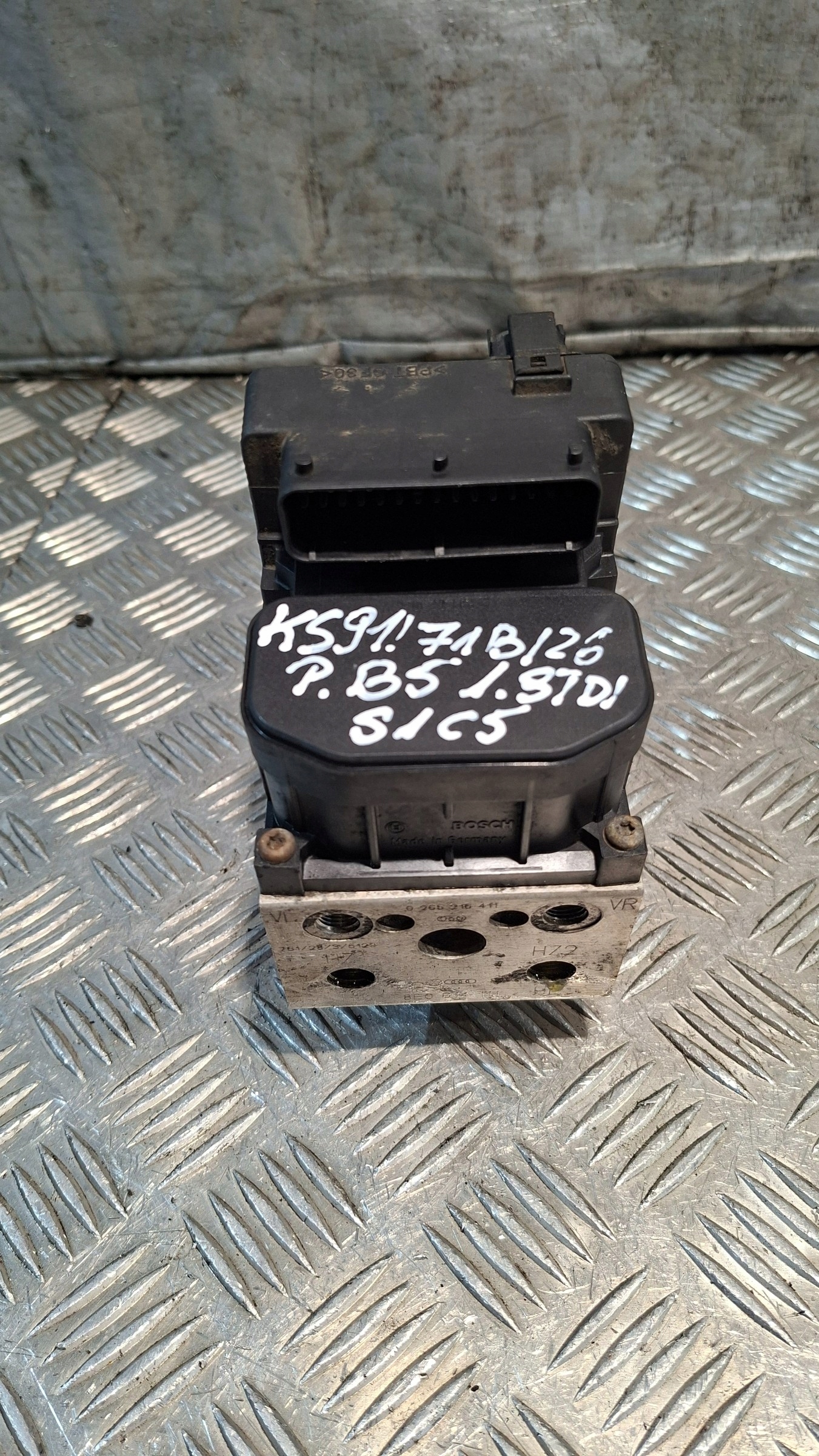 Pompe ABS VW PASSAT B5 1.9TDI