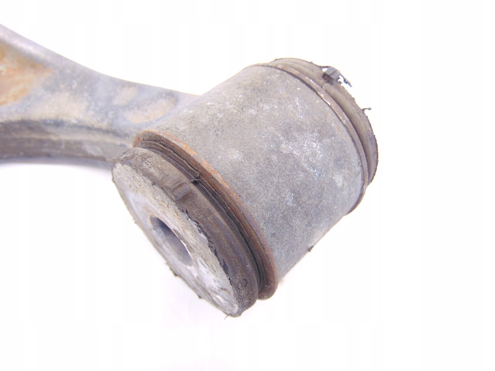 arm right front MERCEDES W203 4MATIC 2033330202