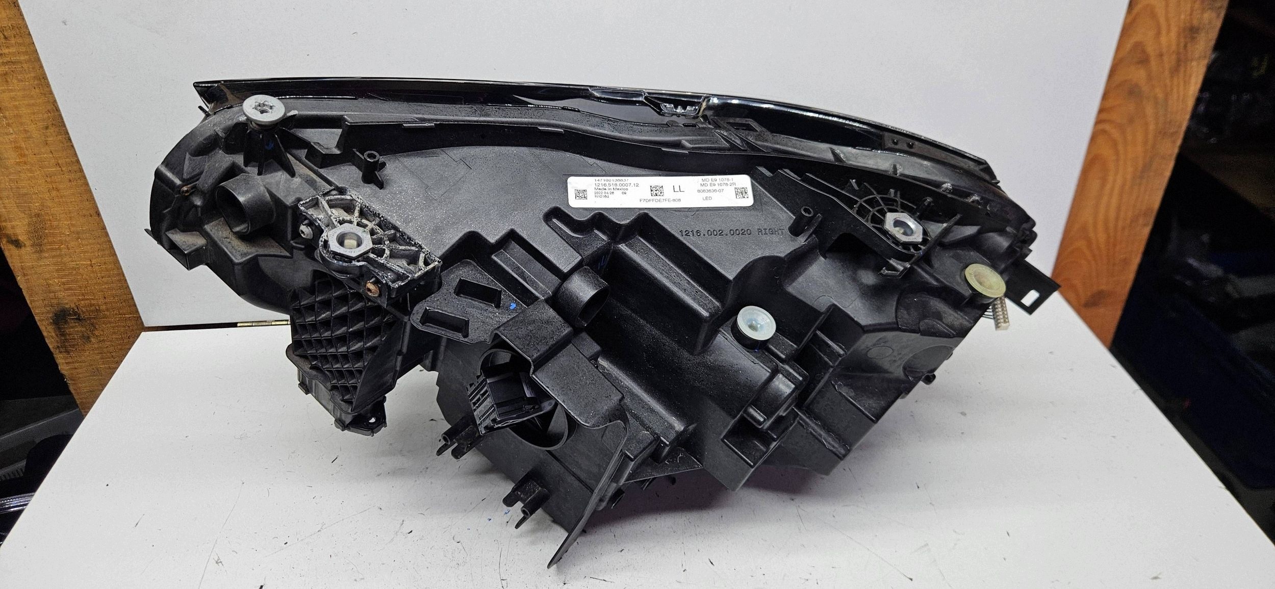 BMW 2 G42 shadow line light right front front Reflektor 8083636