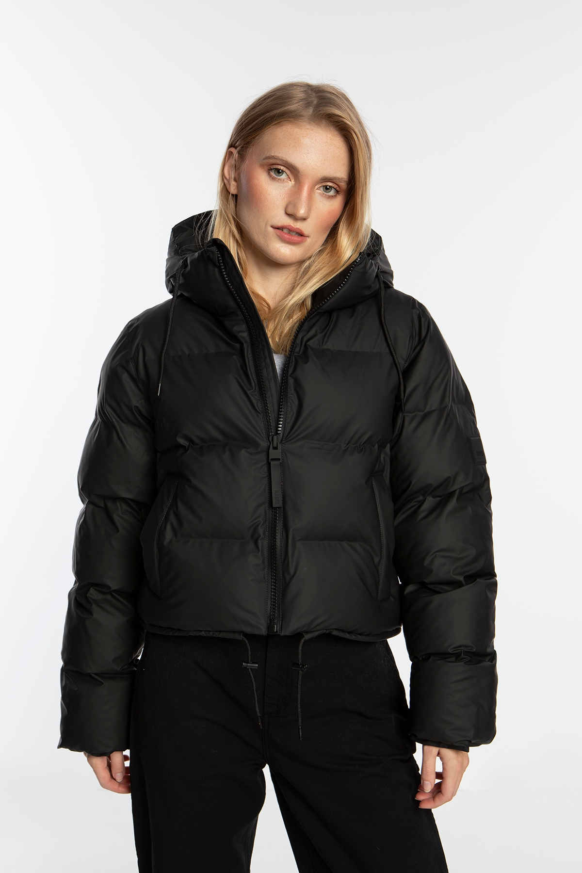 Dámská Bunda Rains W Alta Puffer Jacket W3T3 15150-001 (s)