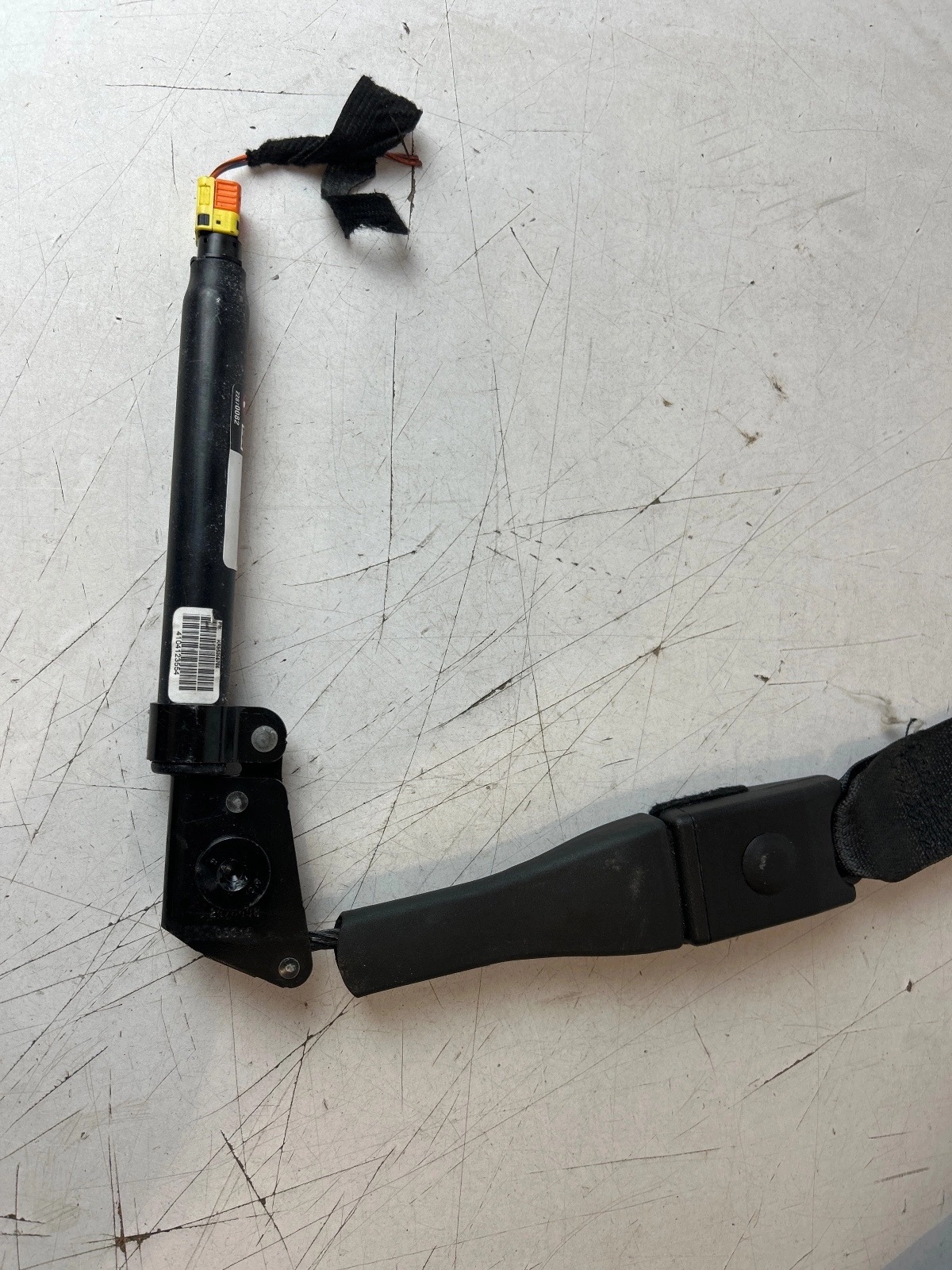 tension belt safety front front left Opel Mokka A and X