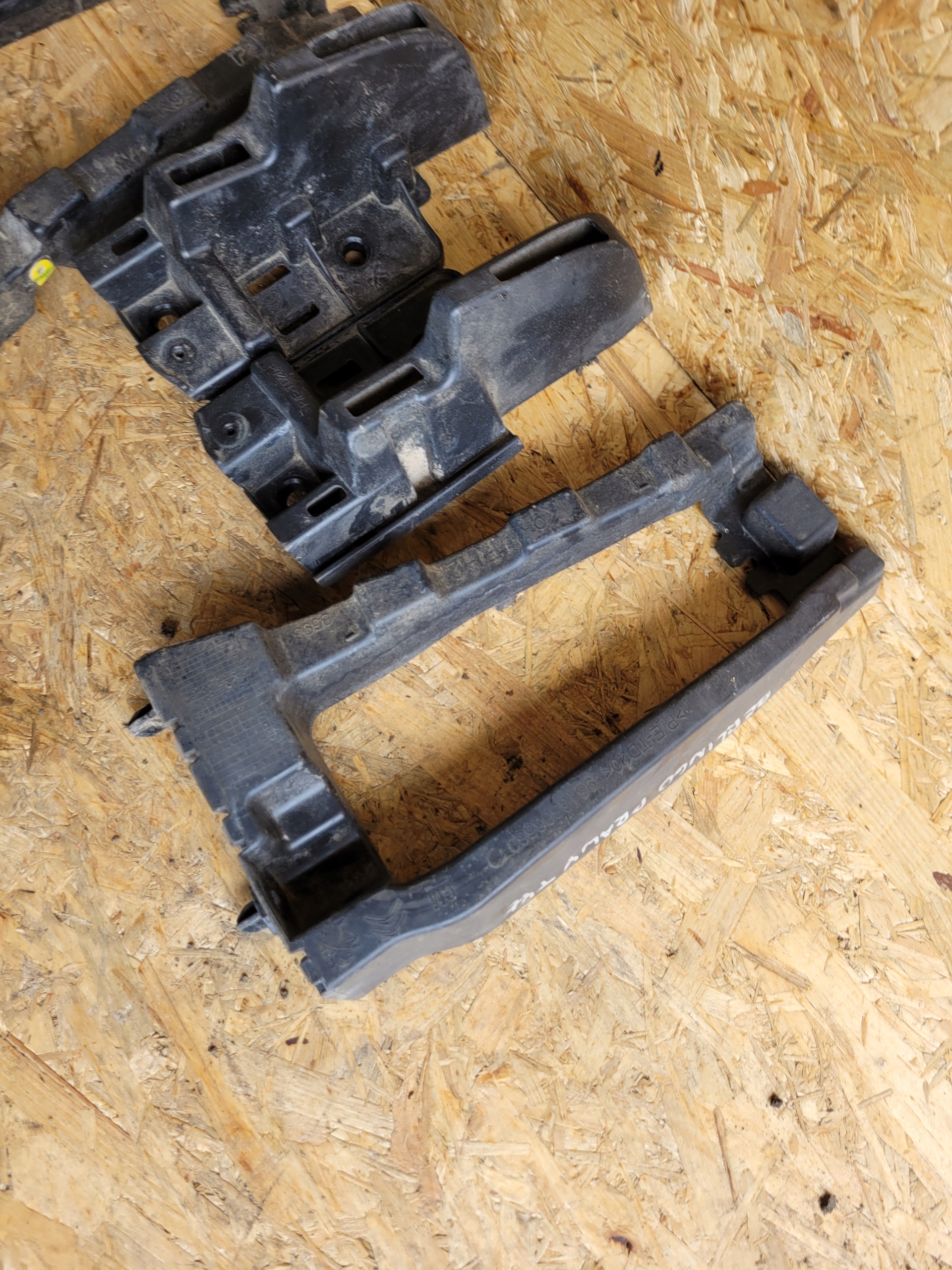 supporti Paraurti posteriore KOMPLET CITROEN BERLINGO IV