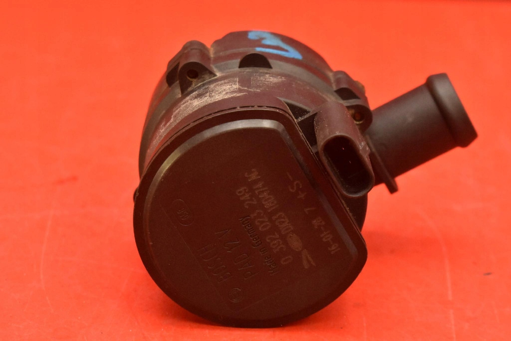 pumpa pumpa cirkulacije vode DX23-18D474-AC LAND ROVER DISCOVERY 5 V 2.0 D