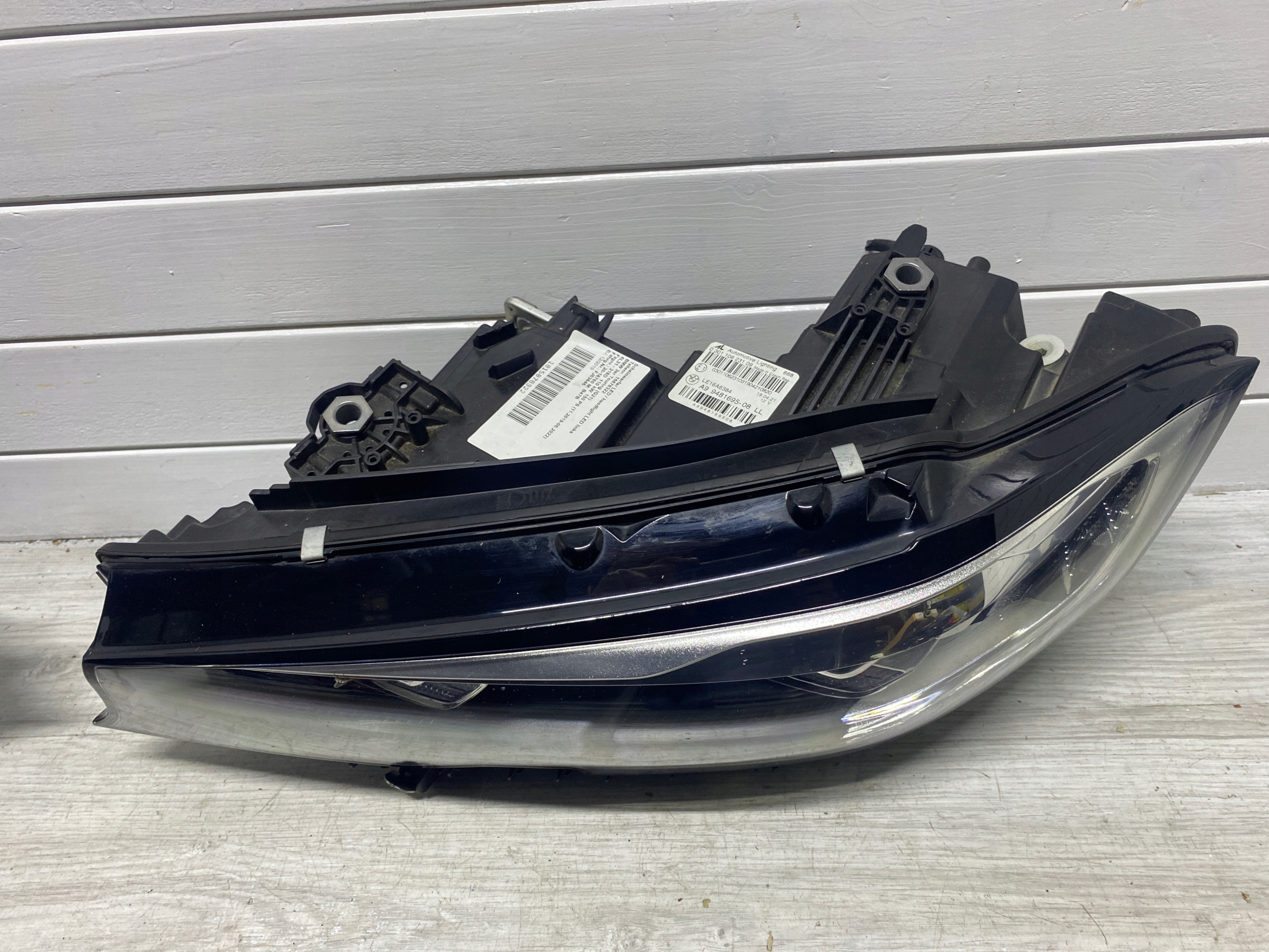 light LED BMW 3 G20 G21 9481695 9481696
