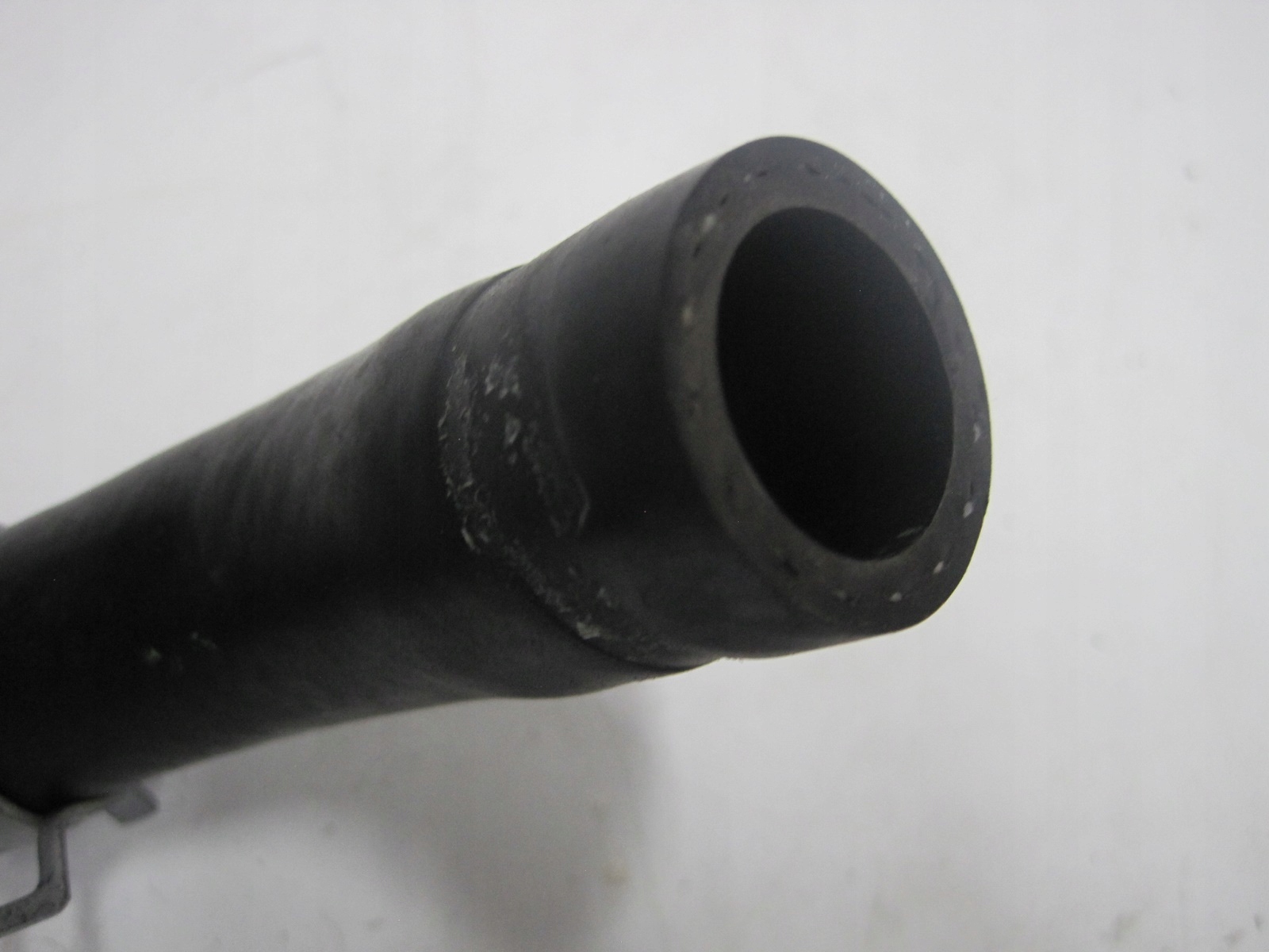 CRIJEVO CIJEV VODE HYUNDAI KIA 28422-08400