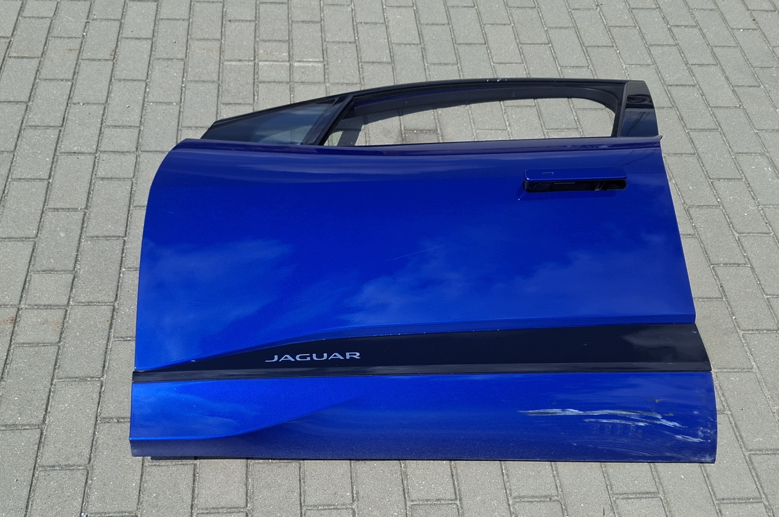 door front left front left complete JAGUAR and-PACE X590 JHK