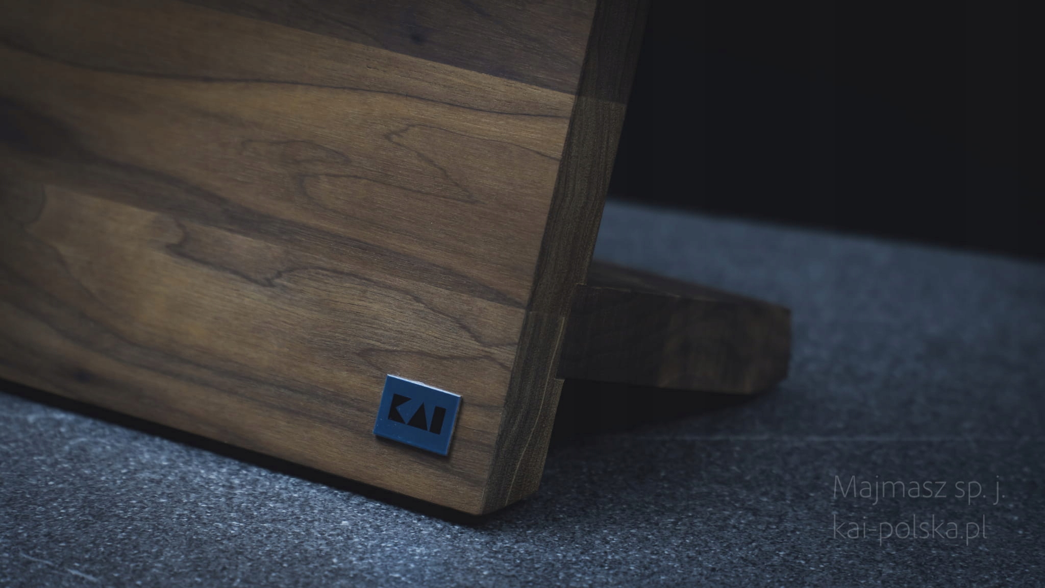 Nóż KAI DESKA LISTWA MAGNETYCZNA DREWNIANA DM-0806 Kod producenta DM-0806