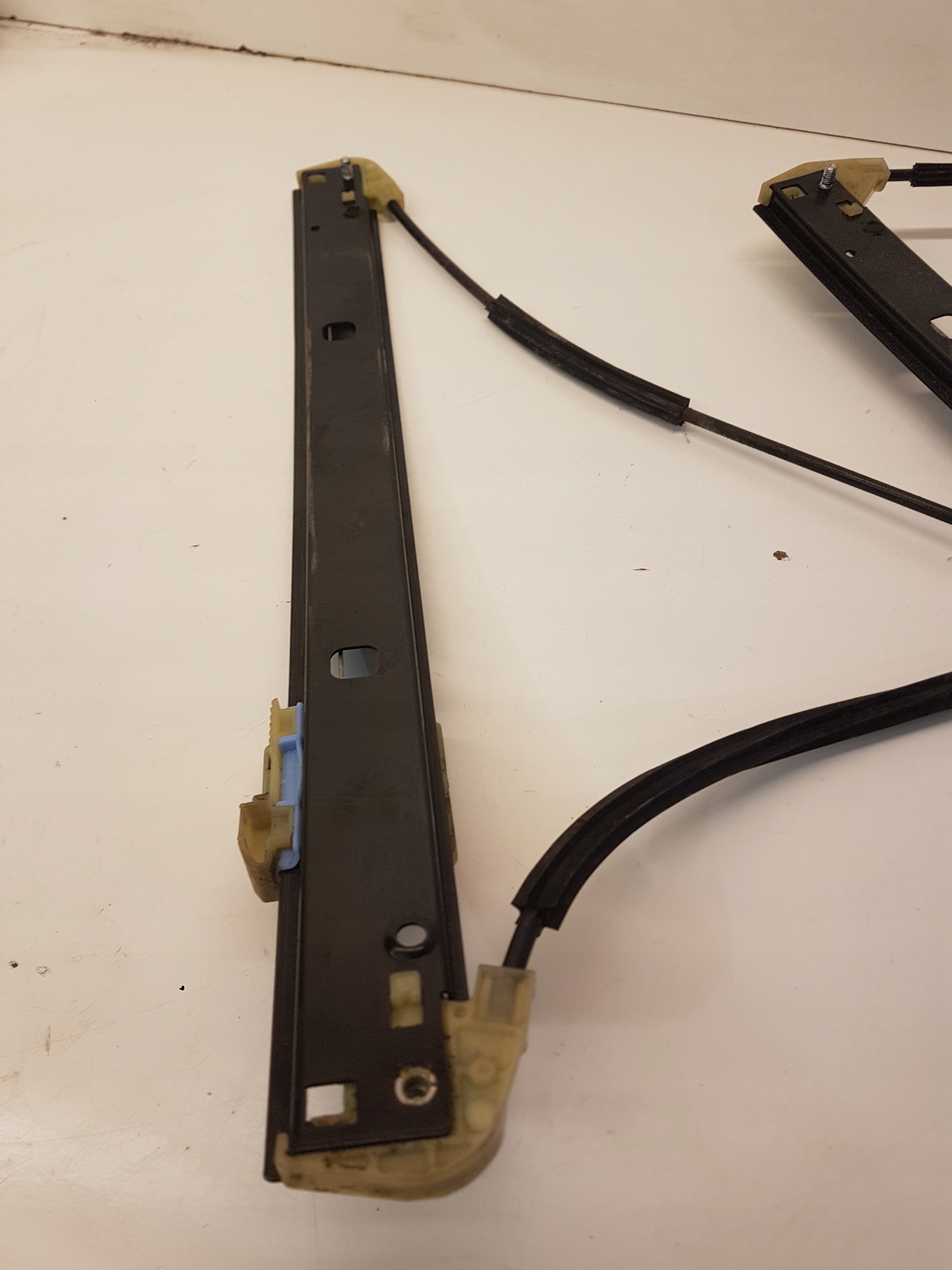 mechanism windows left front AUDI A6 C7 4G0837461
