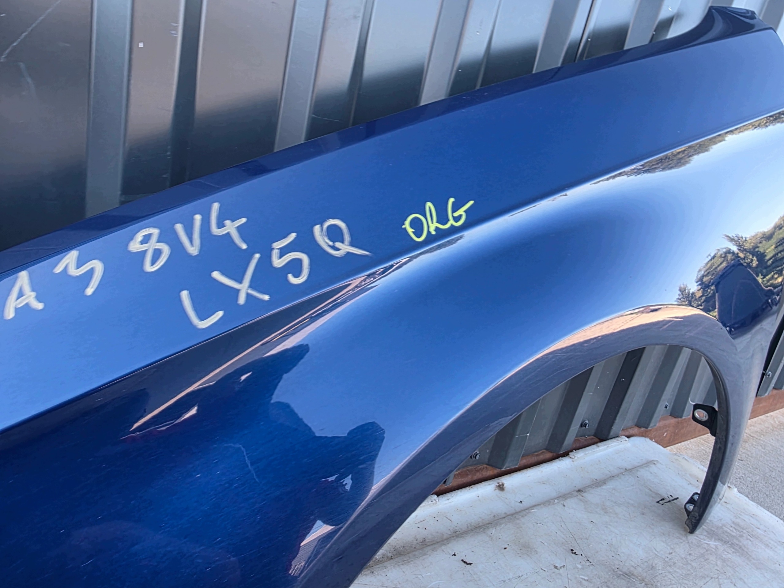 fender left front AUDI A3 8V LX5Q 3-door SPORTBACK 2011-2018 original !