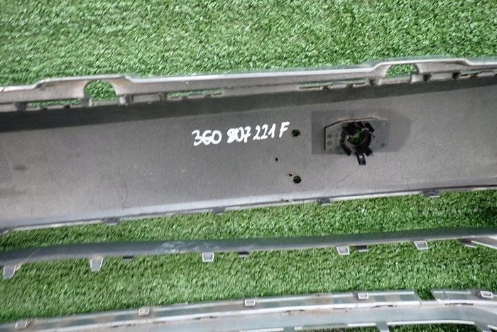 VW PASSAT B8 HIGHLINE LIFT 19- front bumper front
