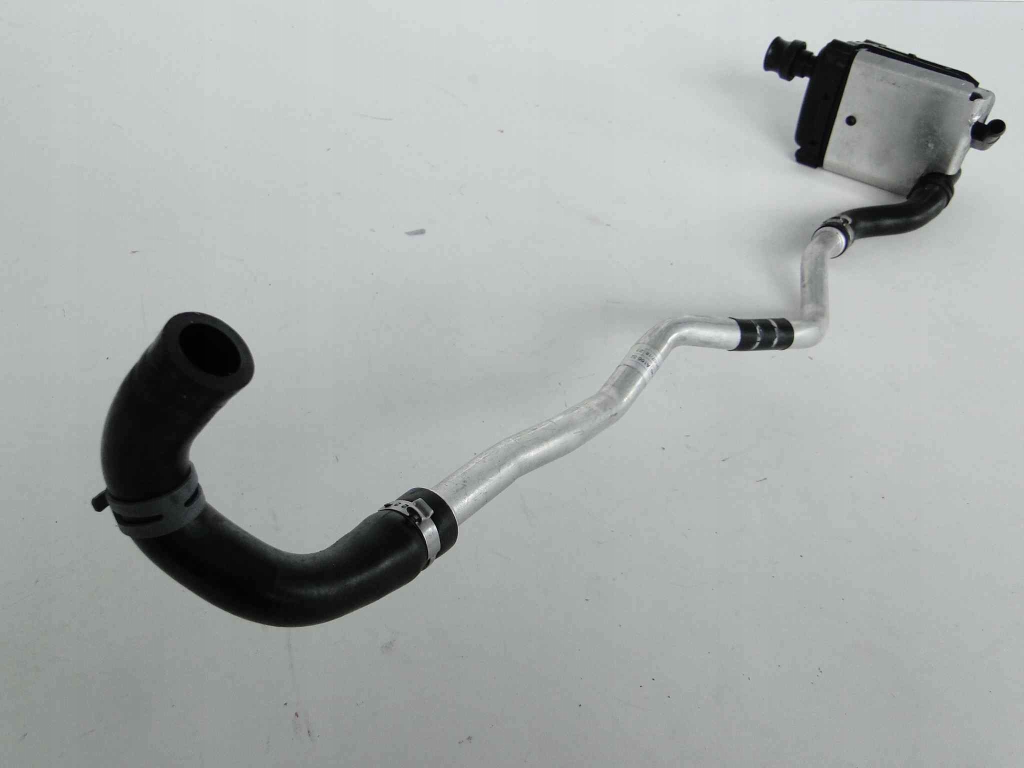 MERCEDES ML GLE W166 166 PRZEWÓD OLEJU ASR 63 AMG Numer katalogowy części A1663200353