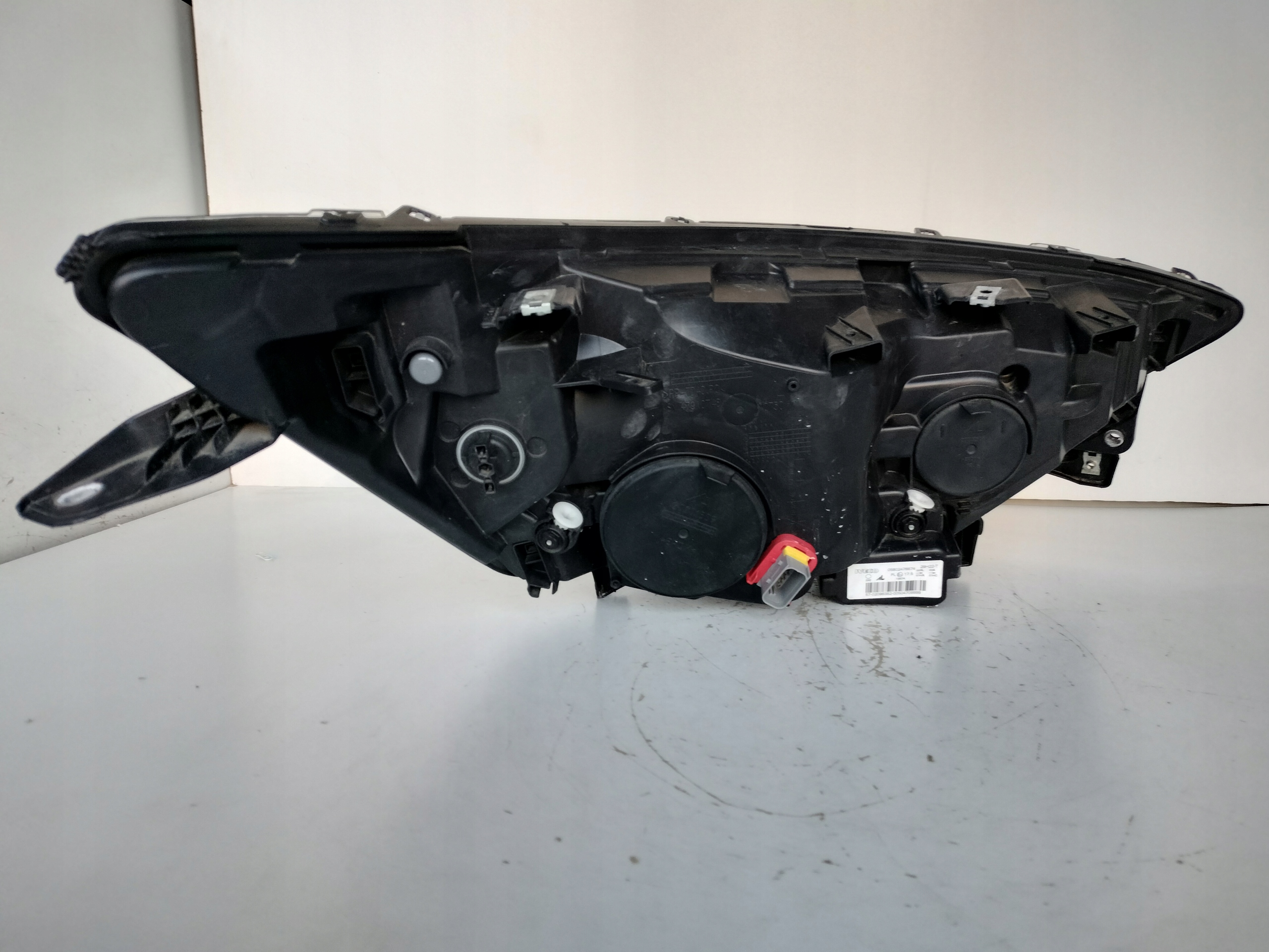 light left REFLEKTOR IVECO DAILY 19- LIFT