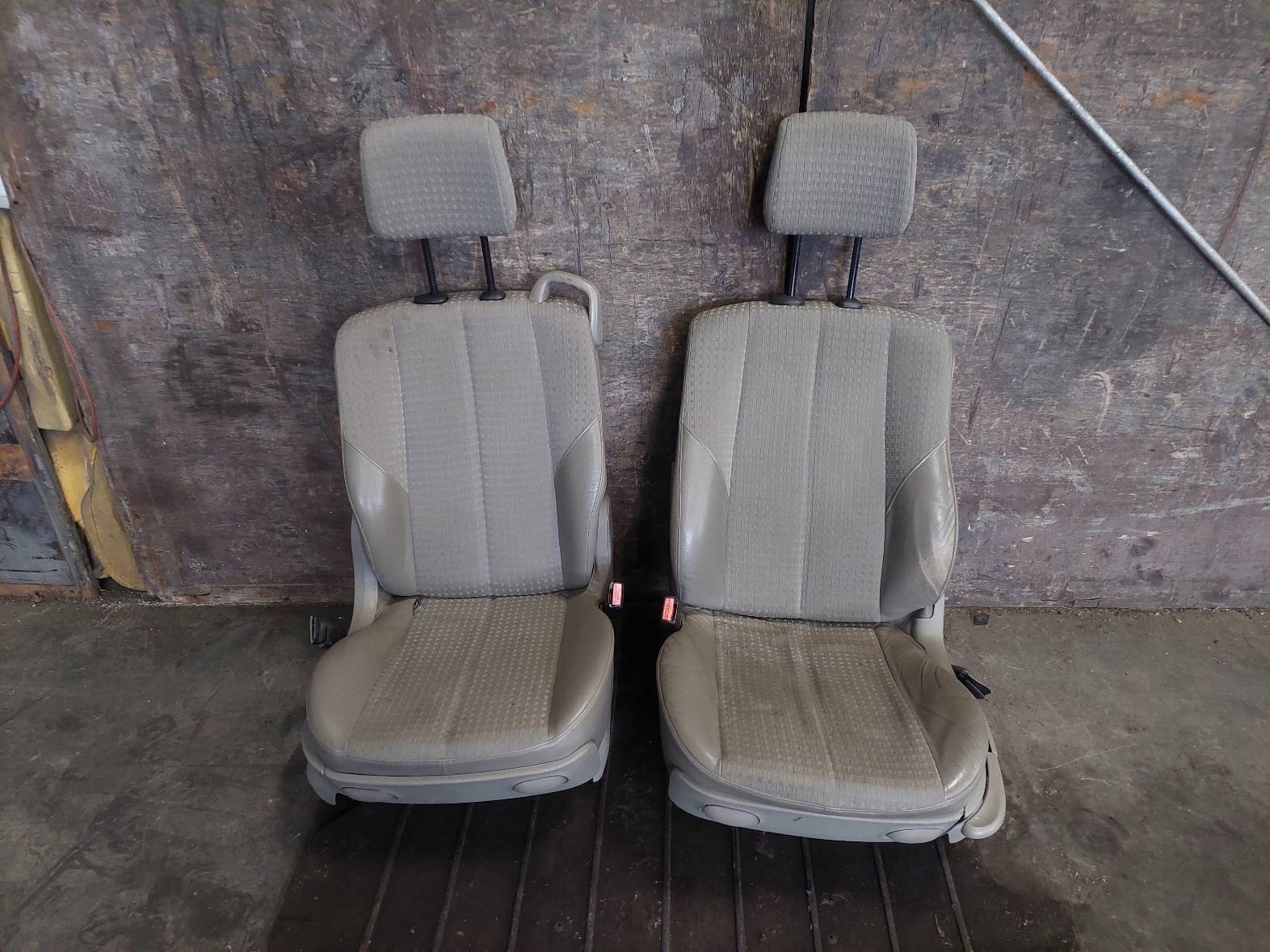 KOMPLET seats front + seat rear part + side RENAULT GRAND SCENIC II