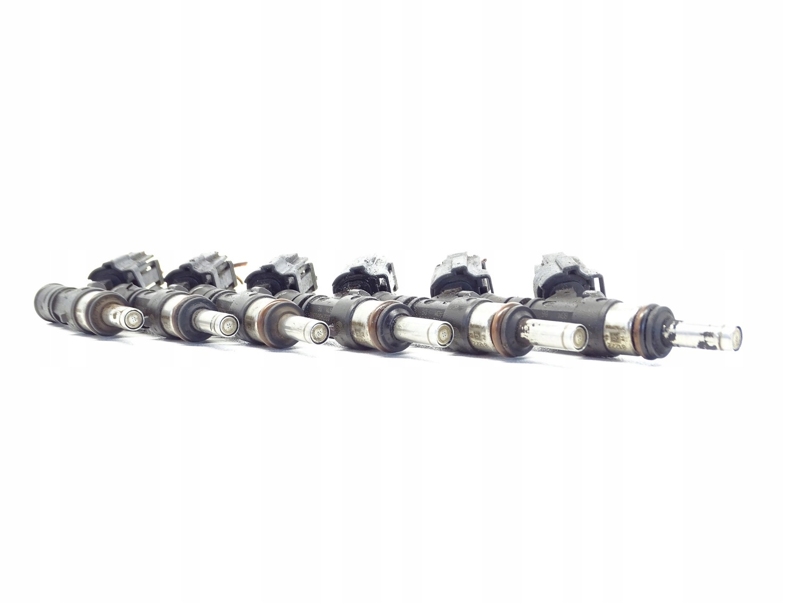 nozzle injector VW GOLF V R32 A3 8P 3.2 V6 022906031L