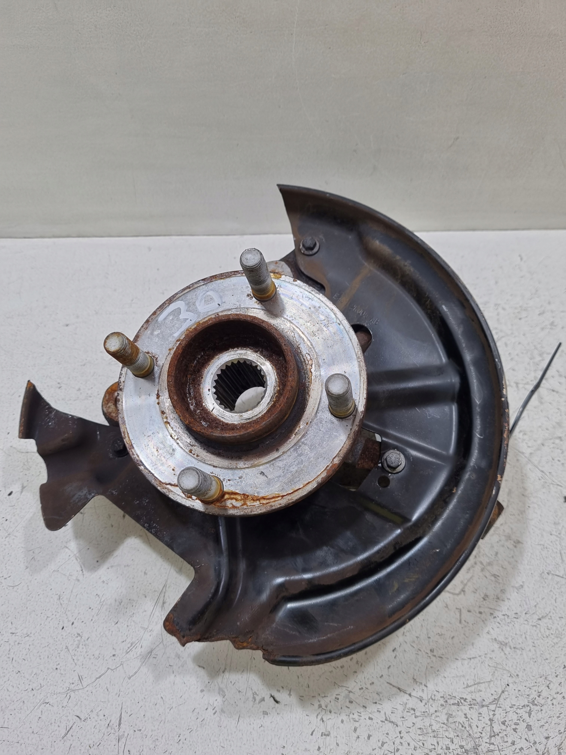 Ford Ка + Плюс 1.0 1.2 Цапфа лівий перед #30